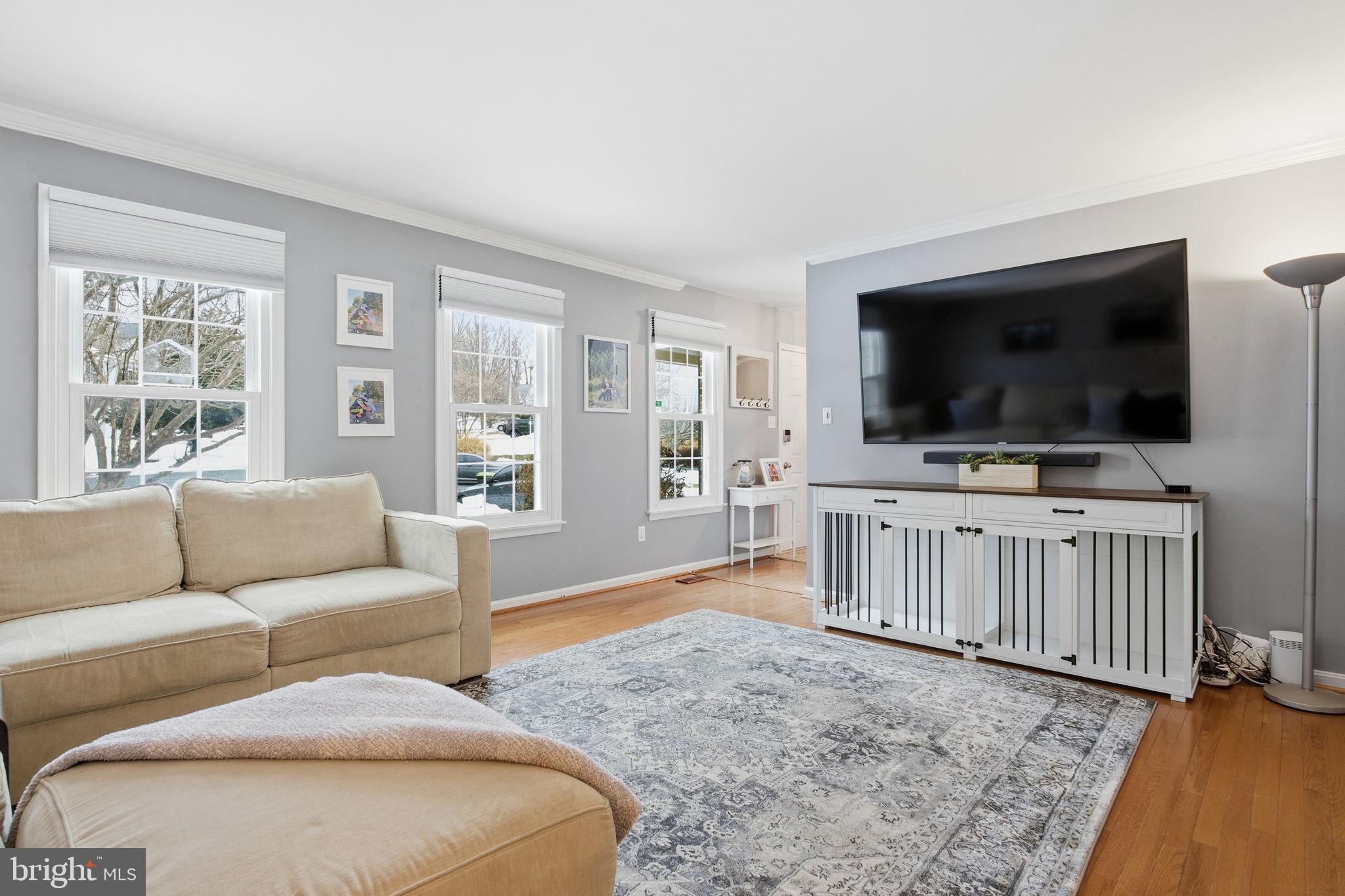 2509 BUCKINGHAM COURT