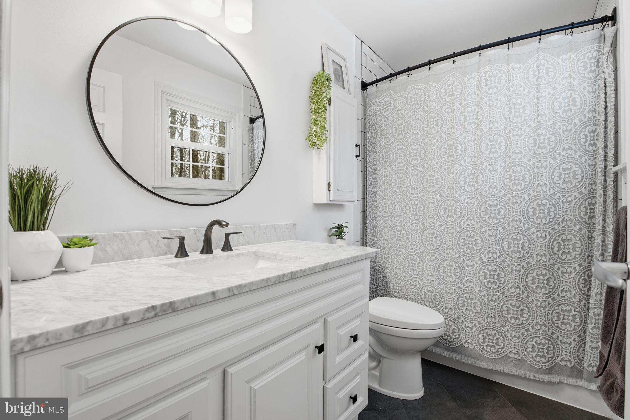 BROADVIEW - Residential