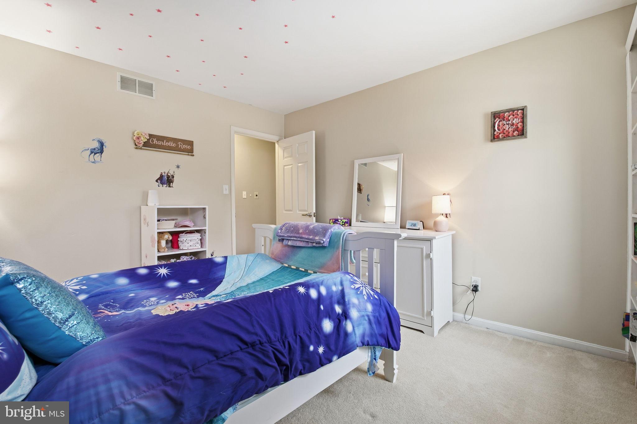 BROADVIEW - Residential