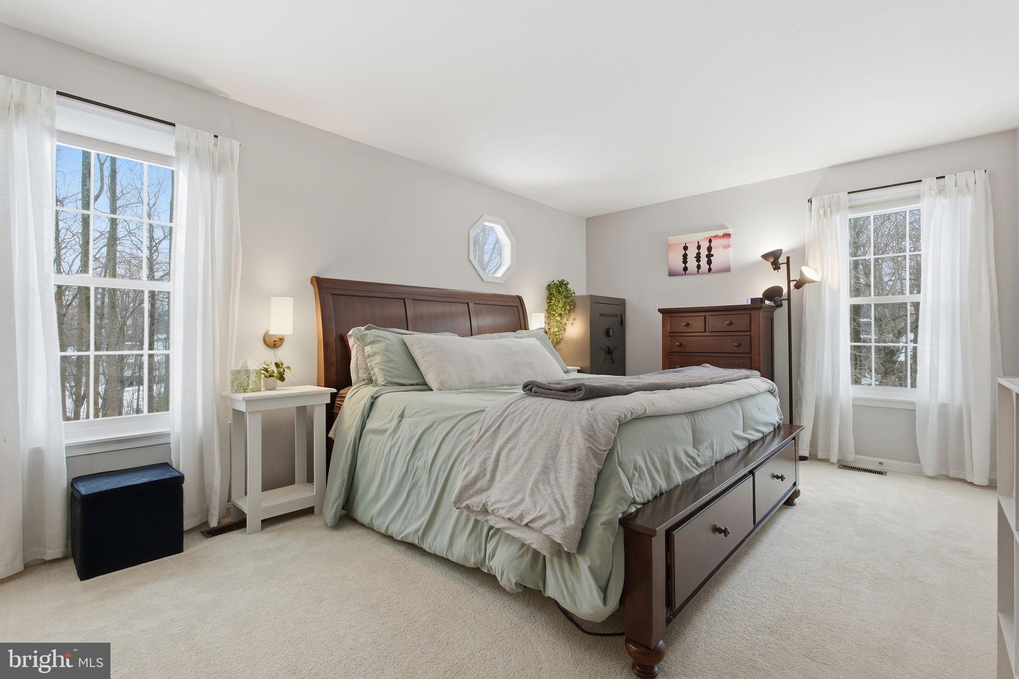 BROADVIEW - Residential