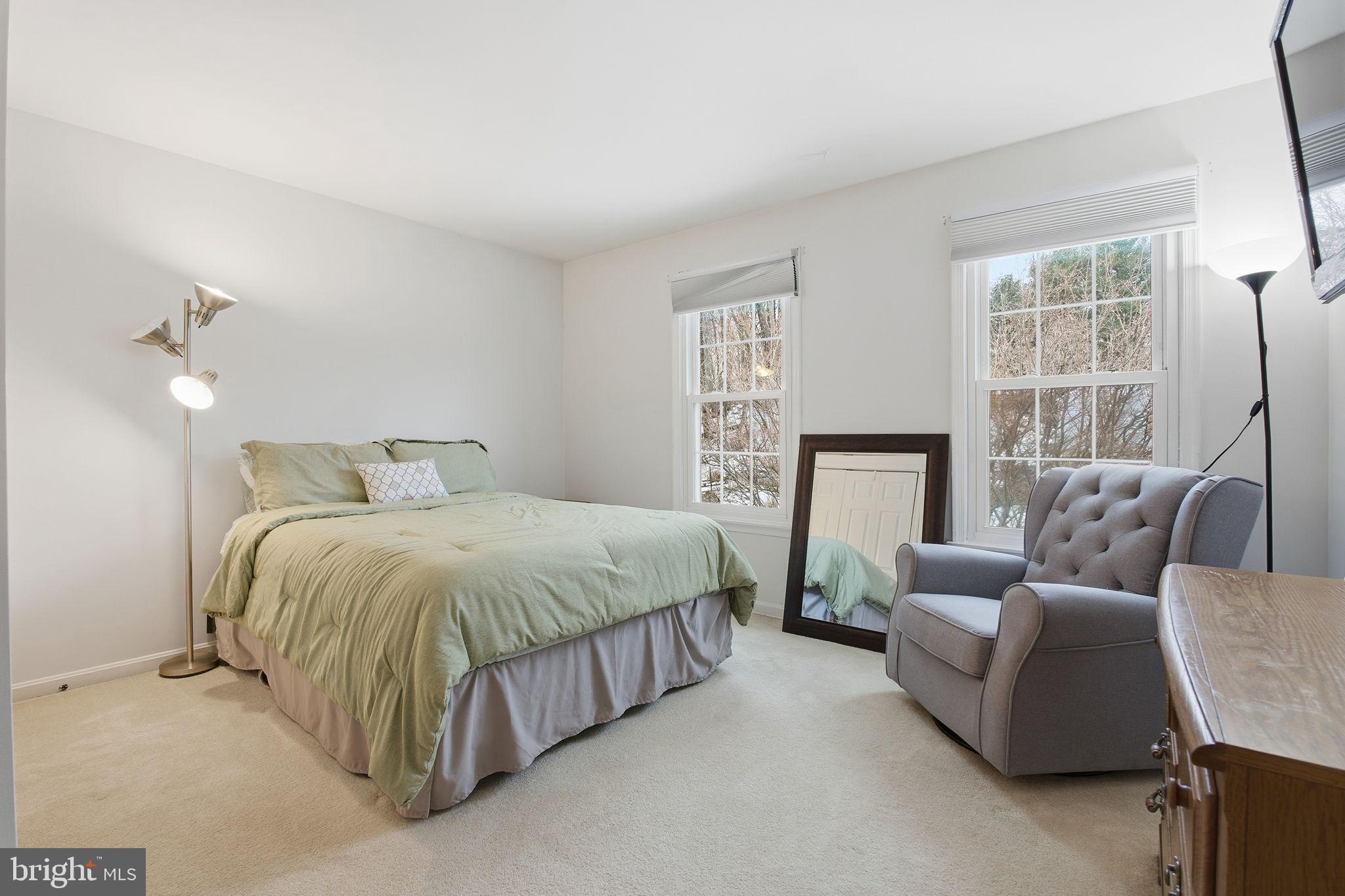 BROADVIEW - Residential