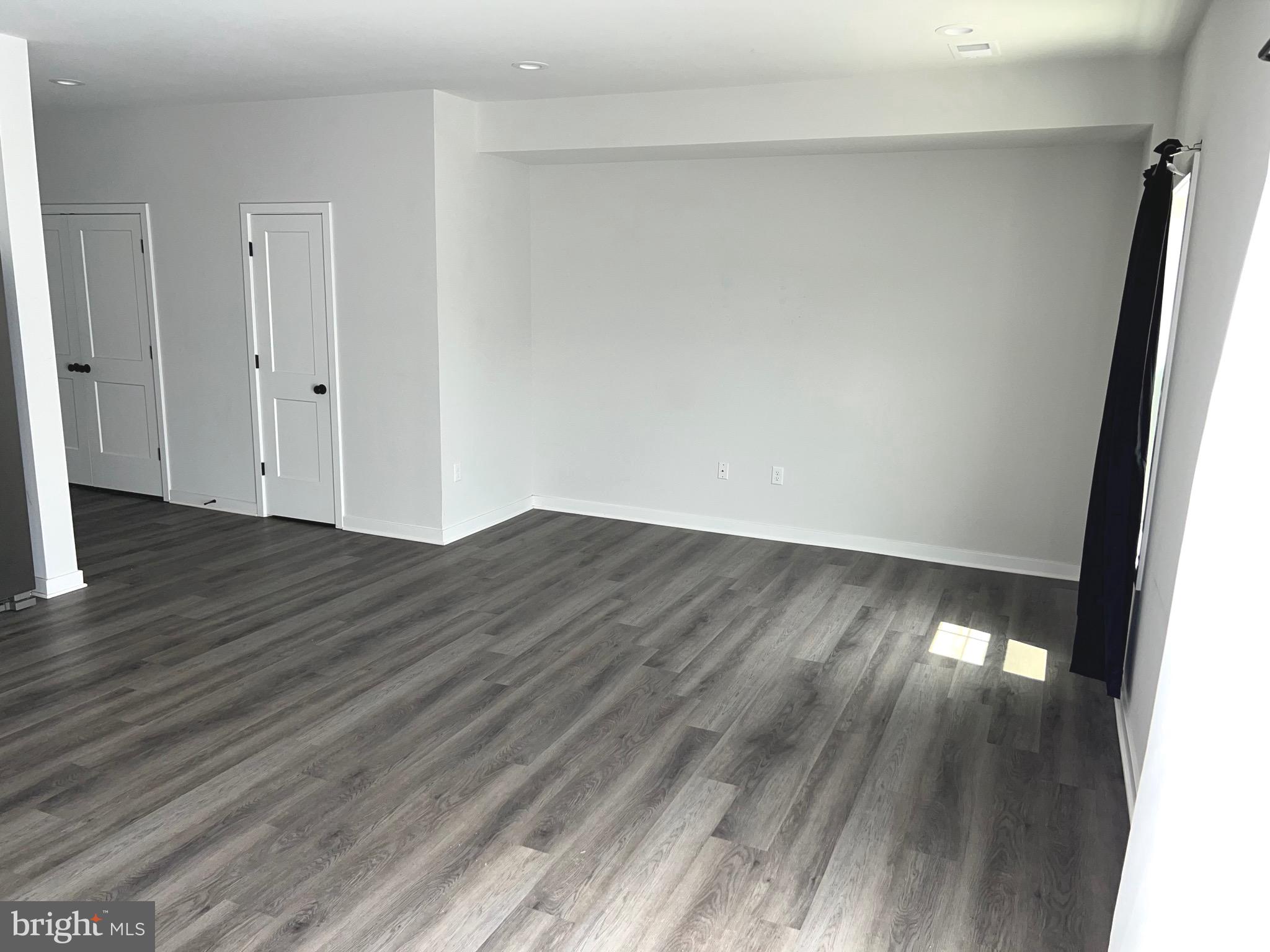 BOYDS CROSSING - Residential