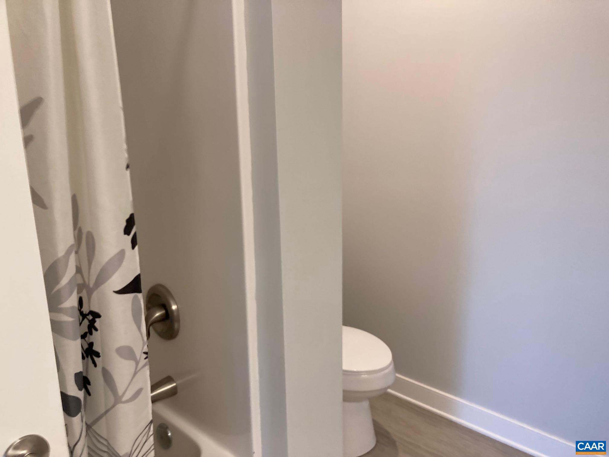 SPRING CREEK - Residential