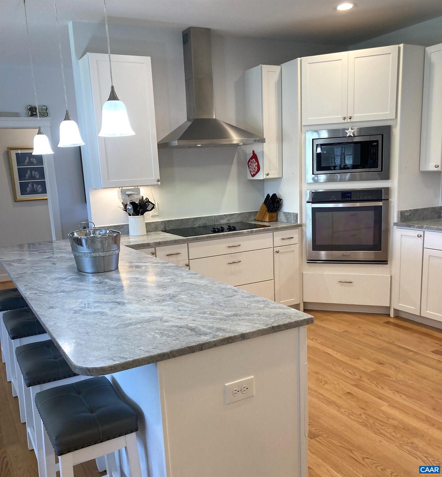 SPRING CREEK - Residential