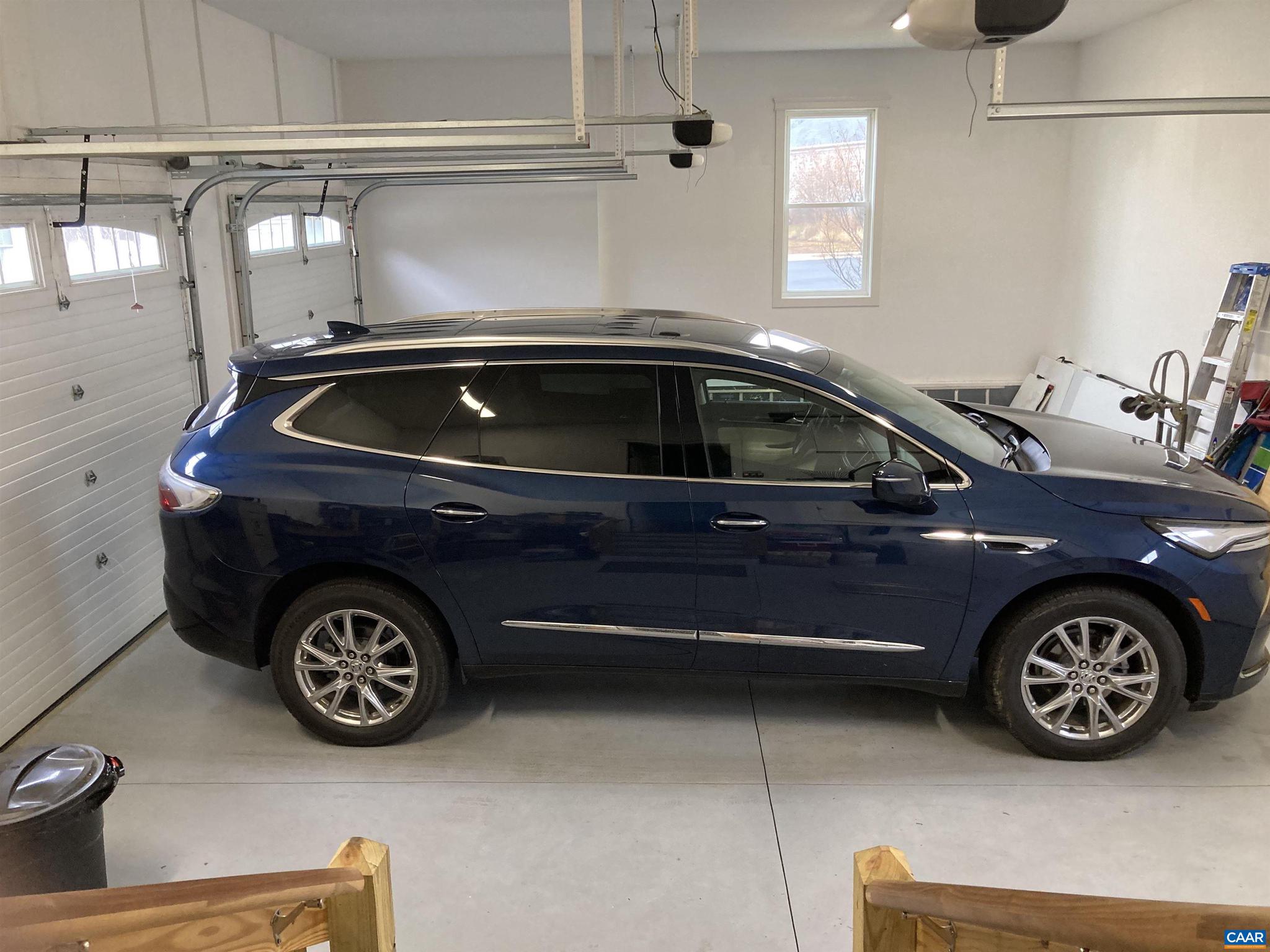 SPRING CREEK - Residential