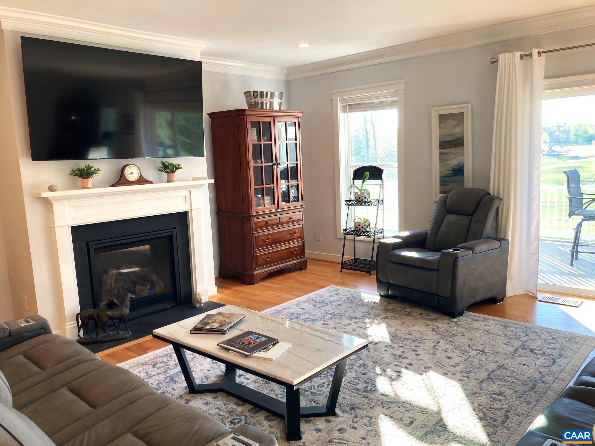 SPRING CREEK - Residential
