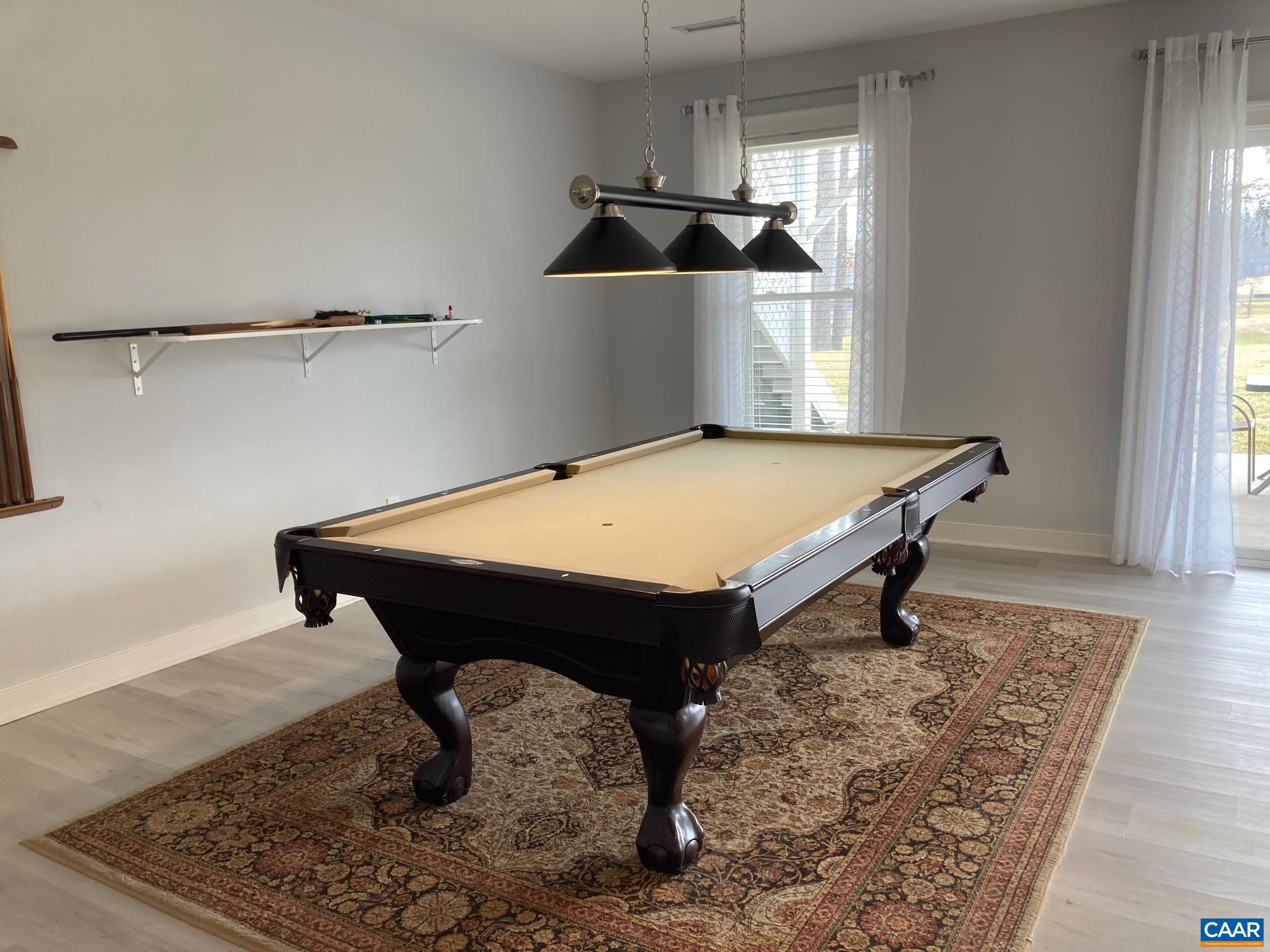 SPRING CREEK - Residential