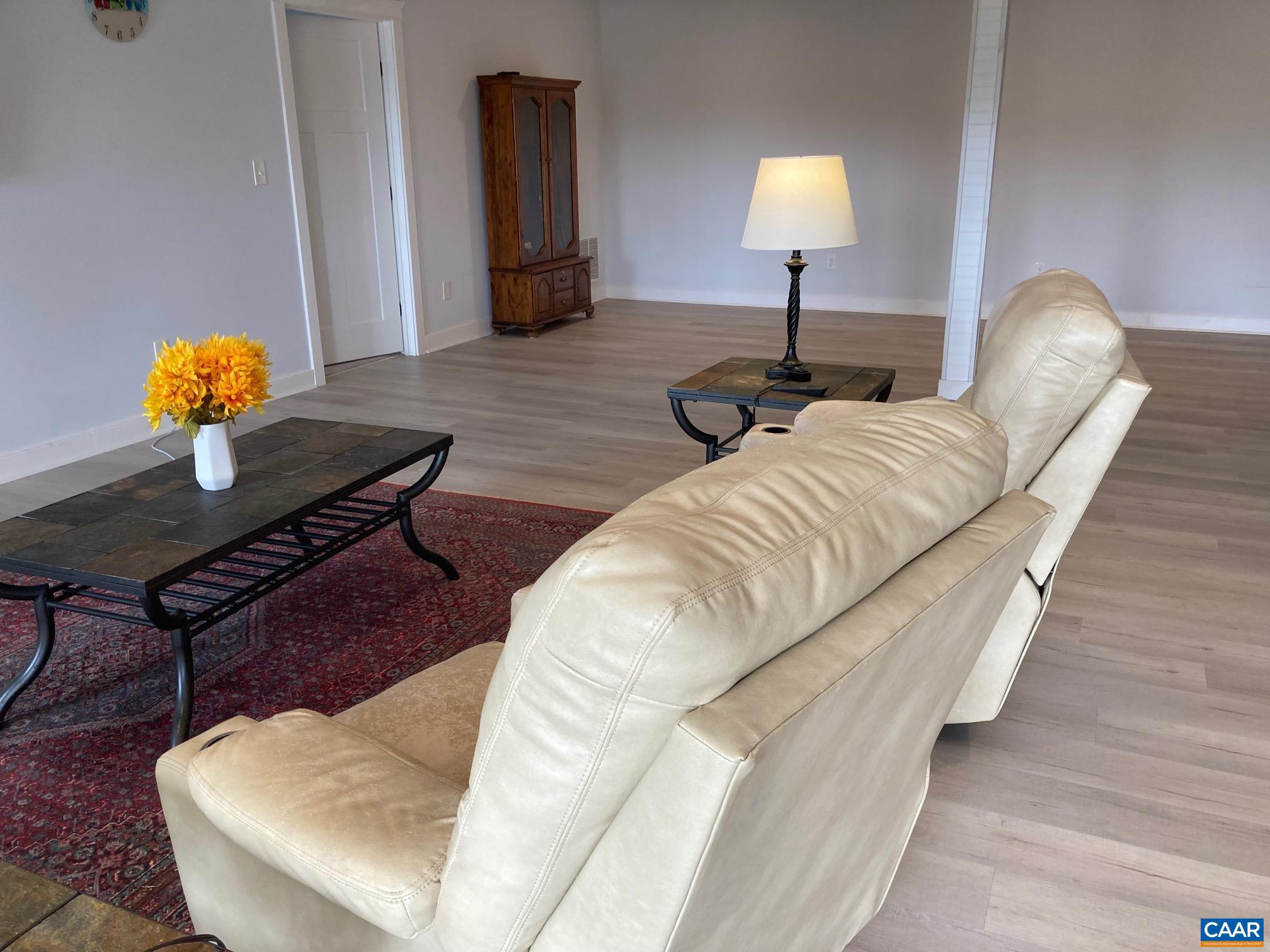 SPRING CREEK - Residential