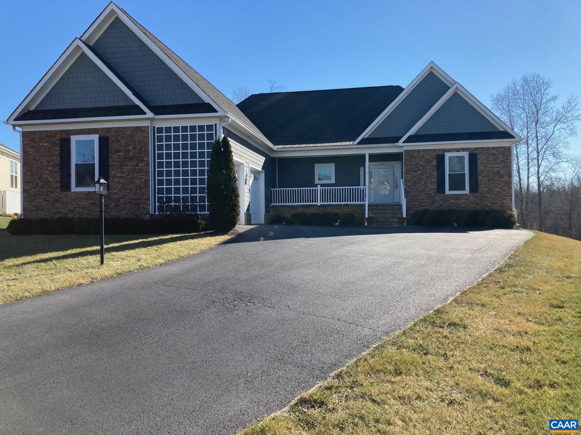 SPRING CREEK - Residential