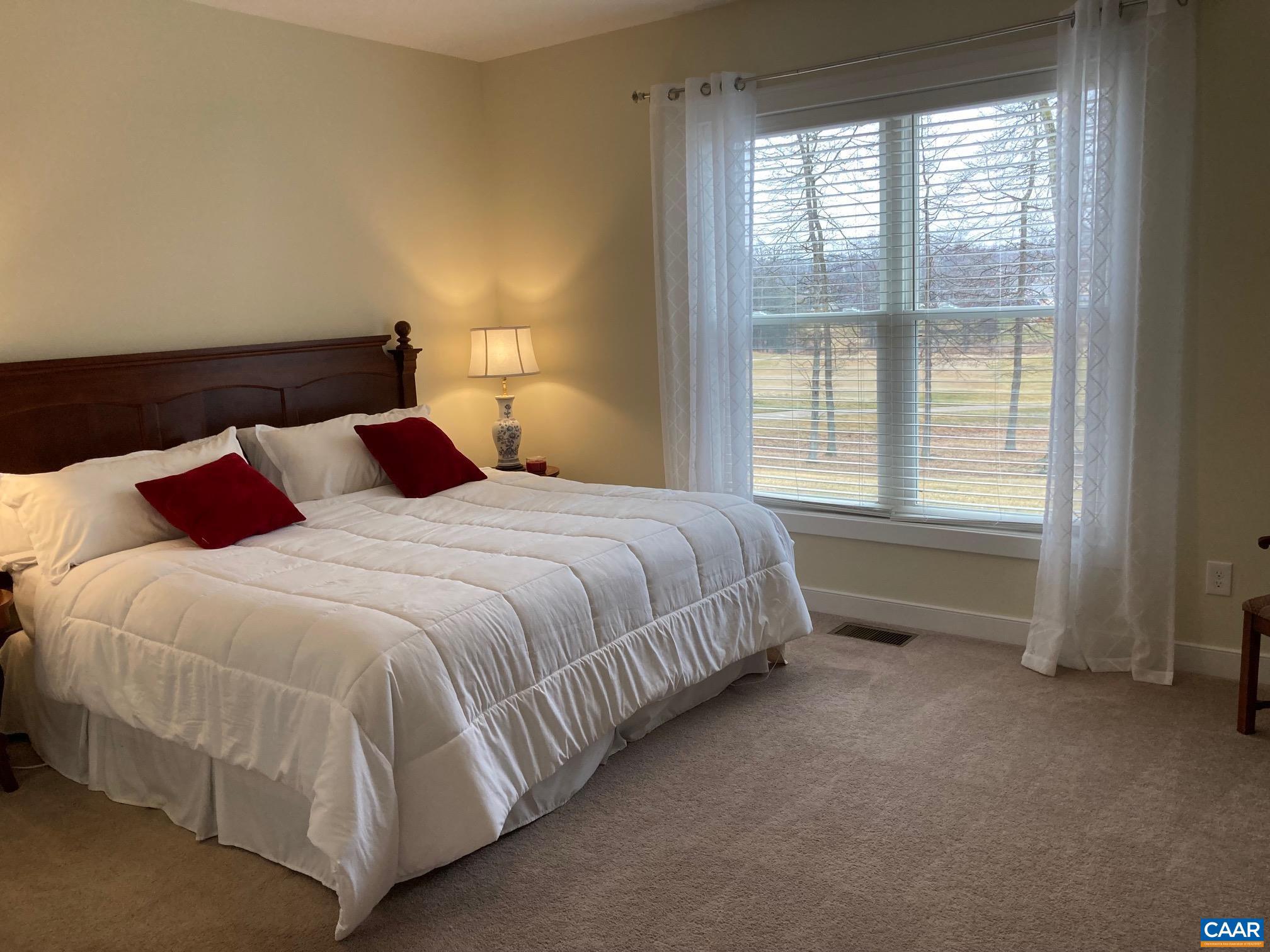 SPRING CREEK - Residential