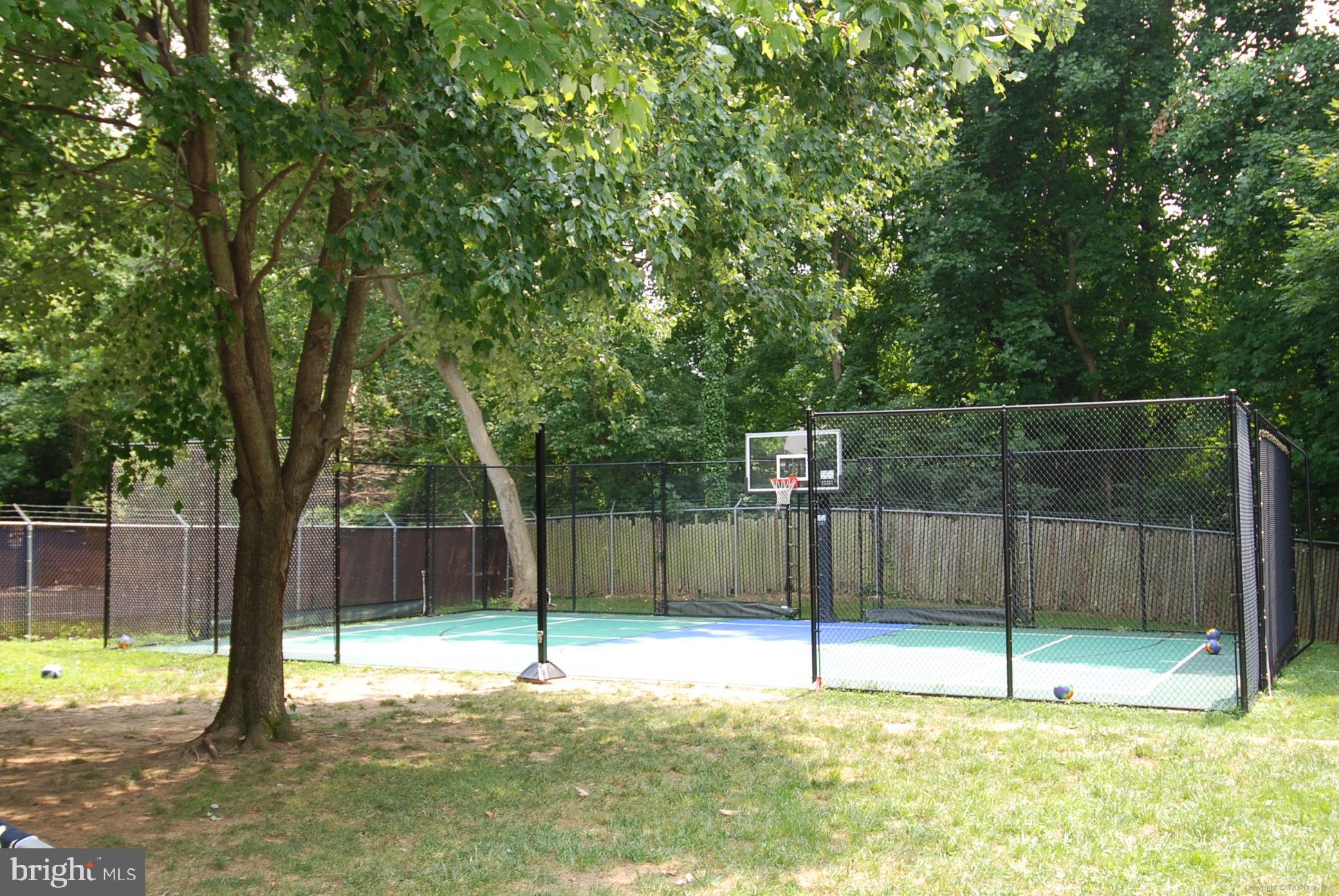 GLEN ECHO - Residential