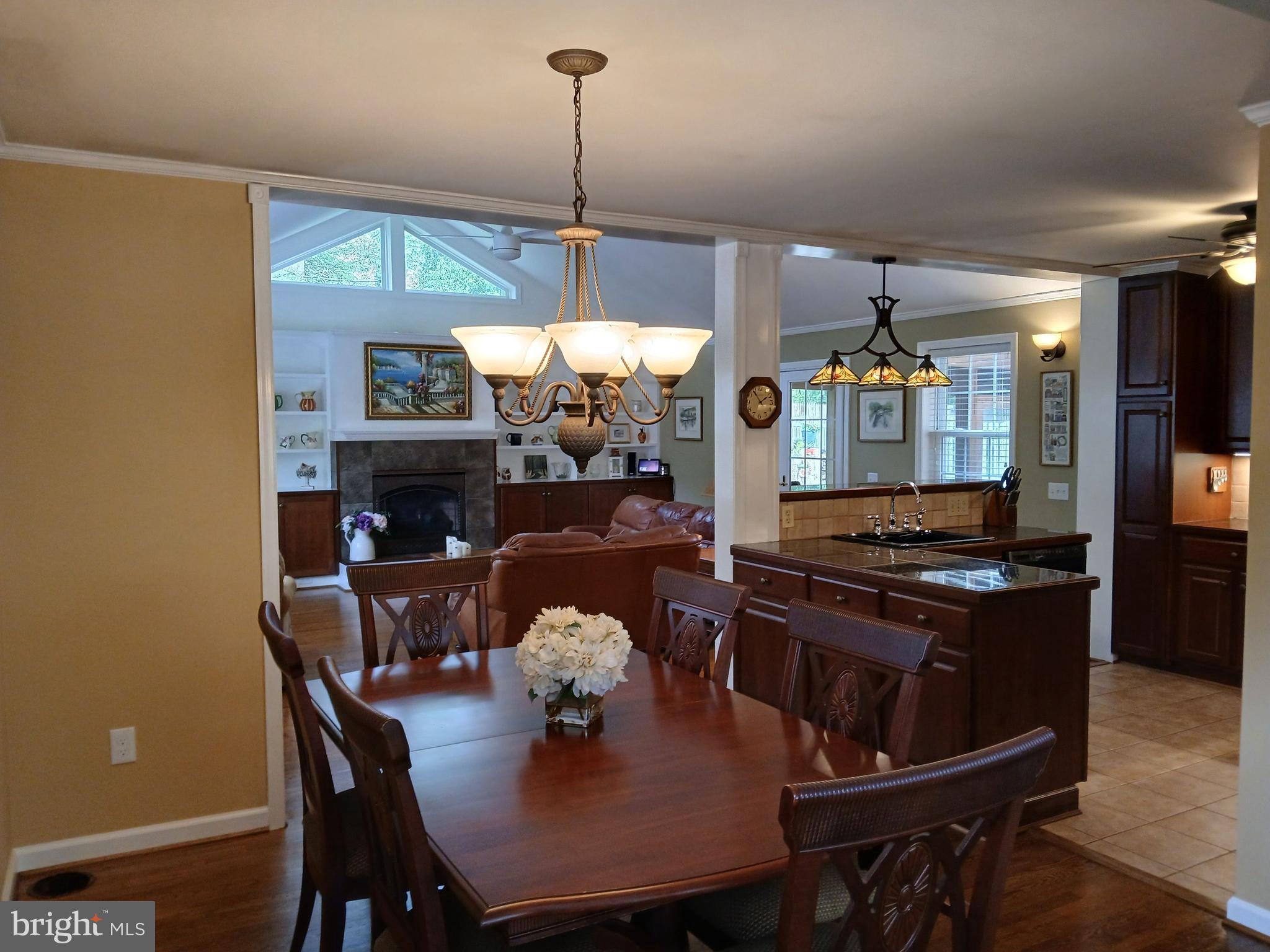 616 CROCUS DRIVE