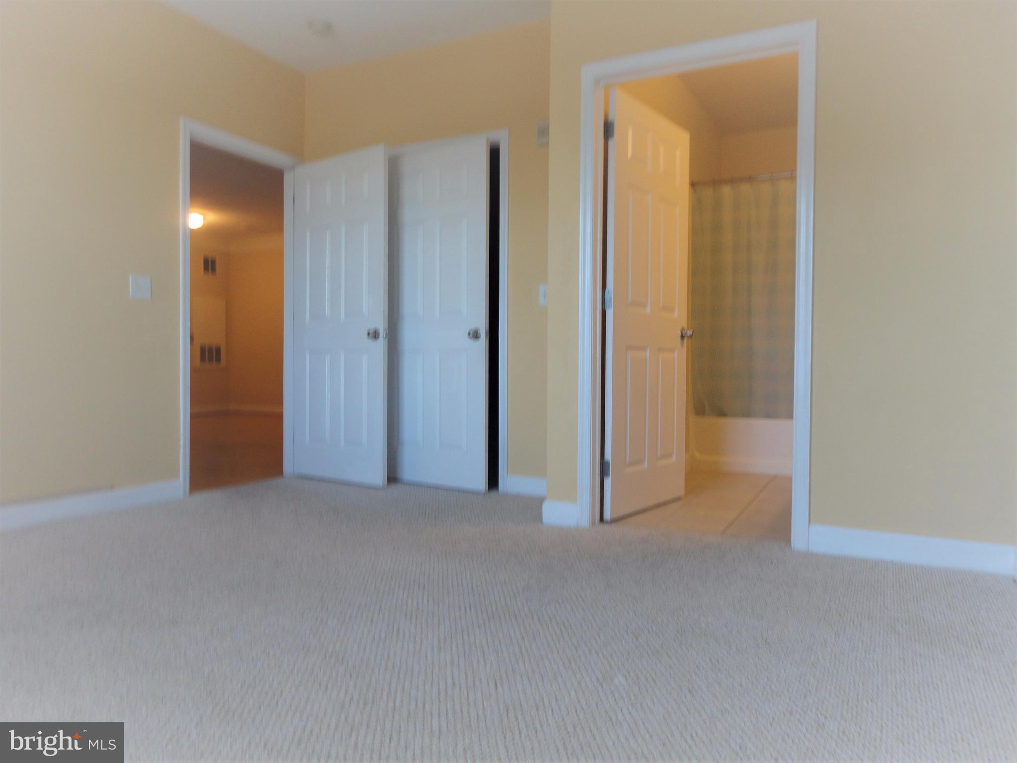 FITZ AT ROCKVILLE TOWN C - Residential Lease