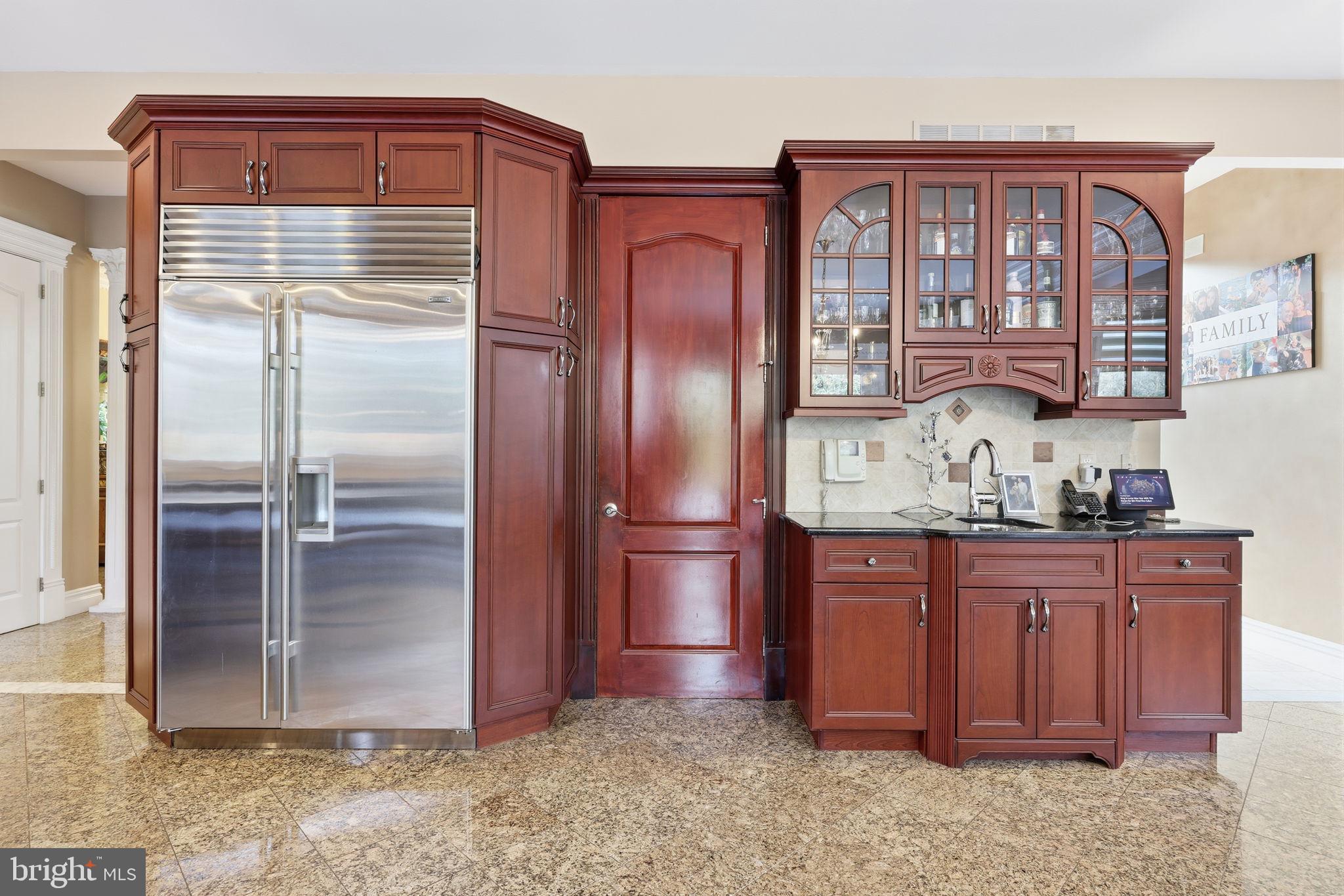 CHURCHVILLE MANOR - Residential