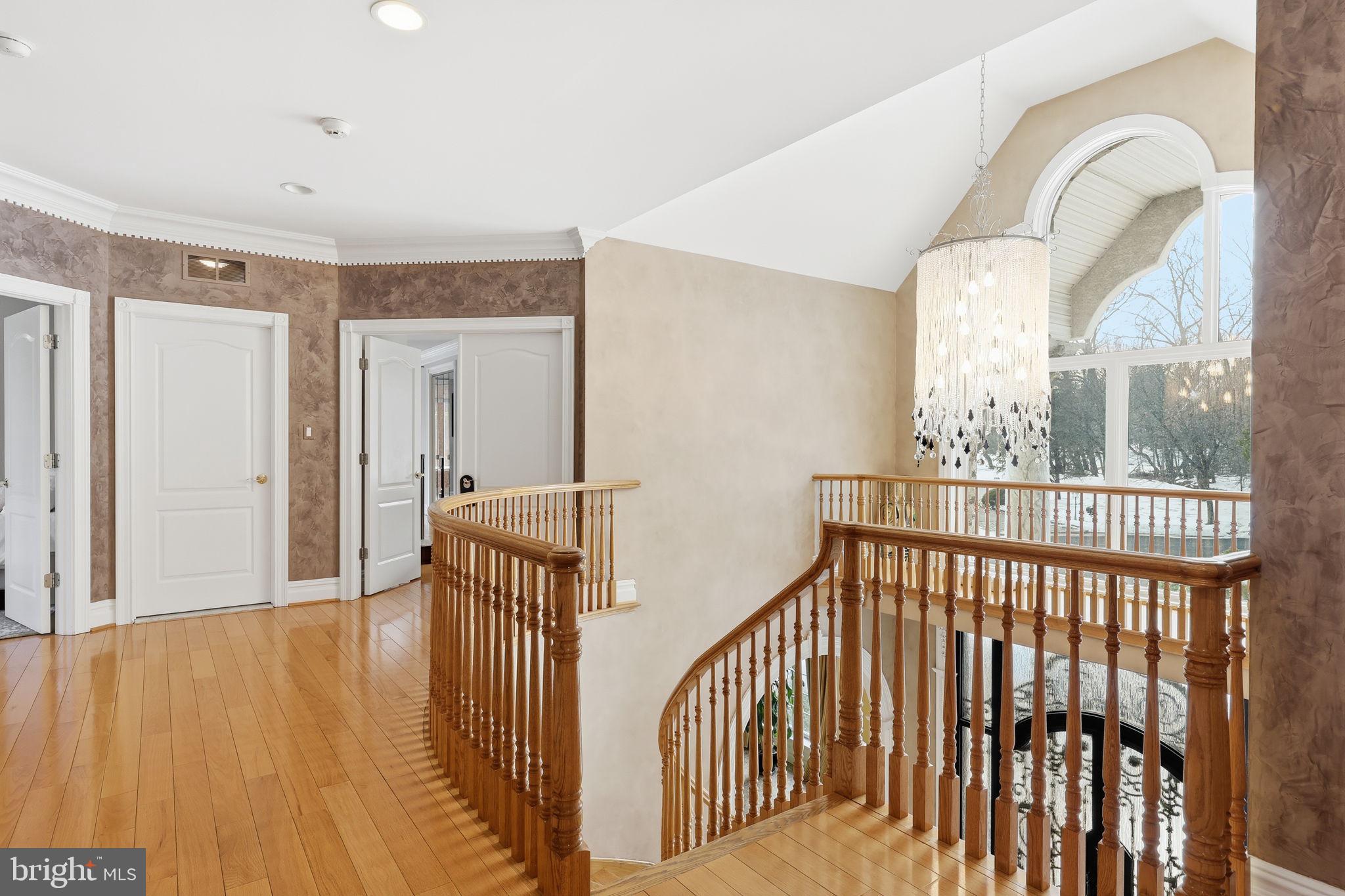 CHURCHVILLE MANOR - Residential