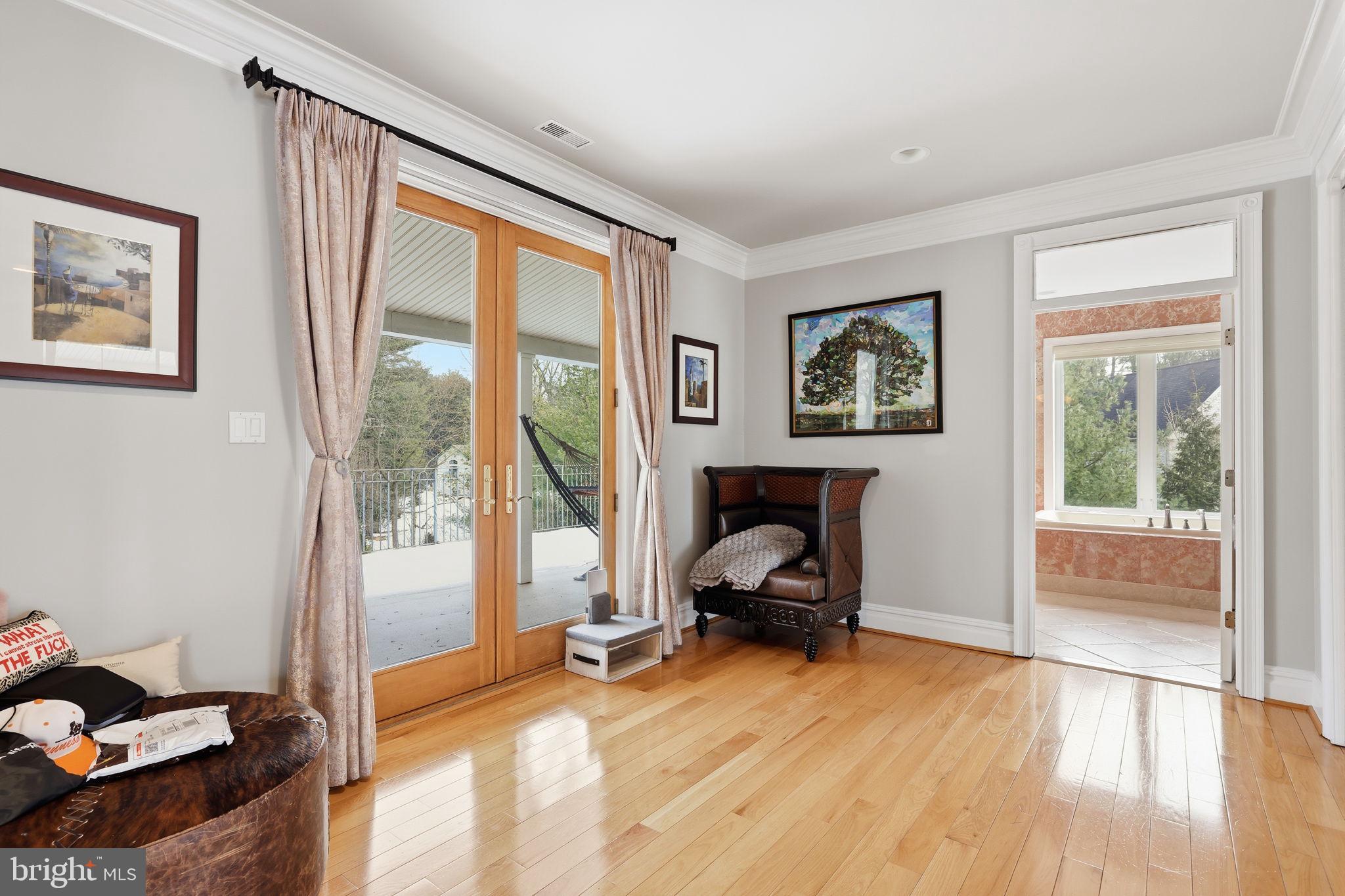 CHURCHVILLE MANOR - Residential