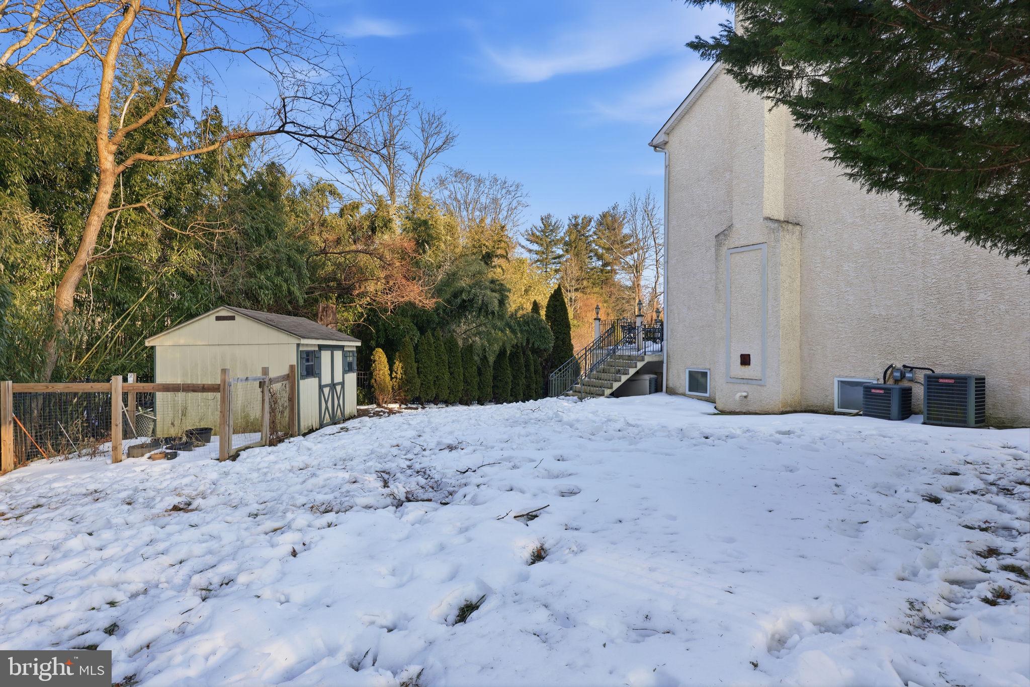 CHURCHVILLE MANOR - Residential