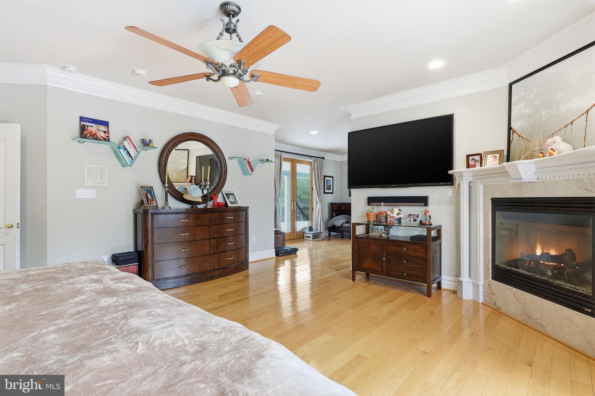 CHURCHVILLE MANOR - Residential