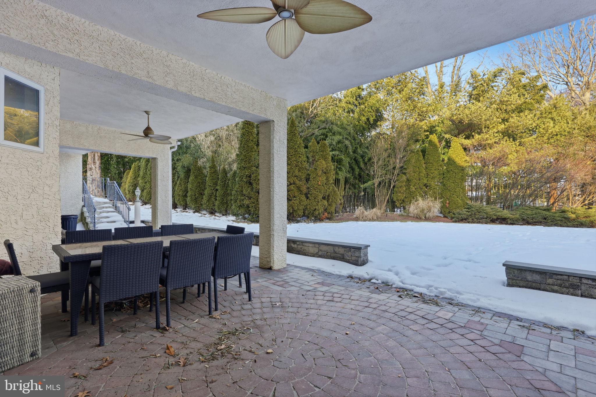 CHURCHVILLE MANOR - Residential