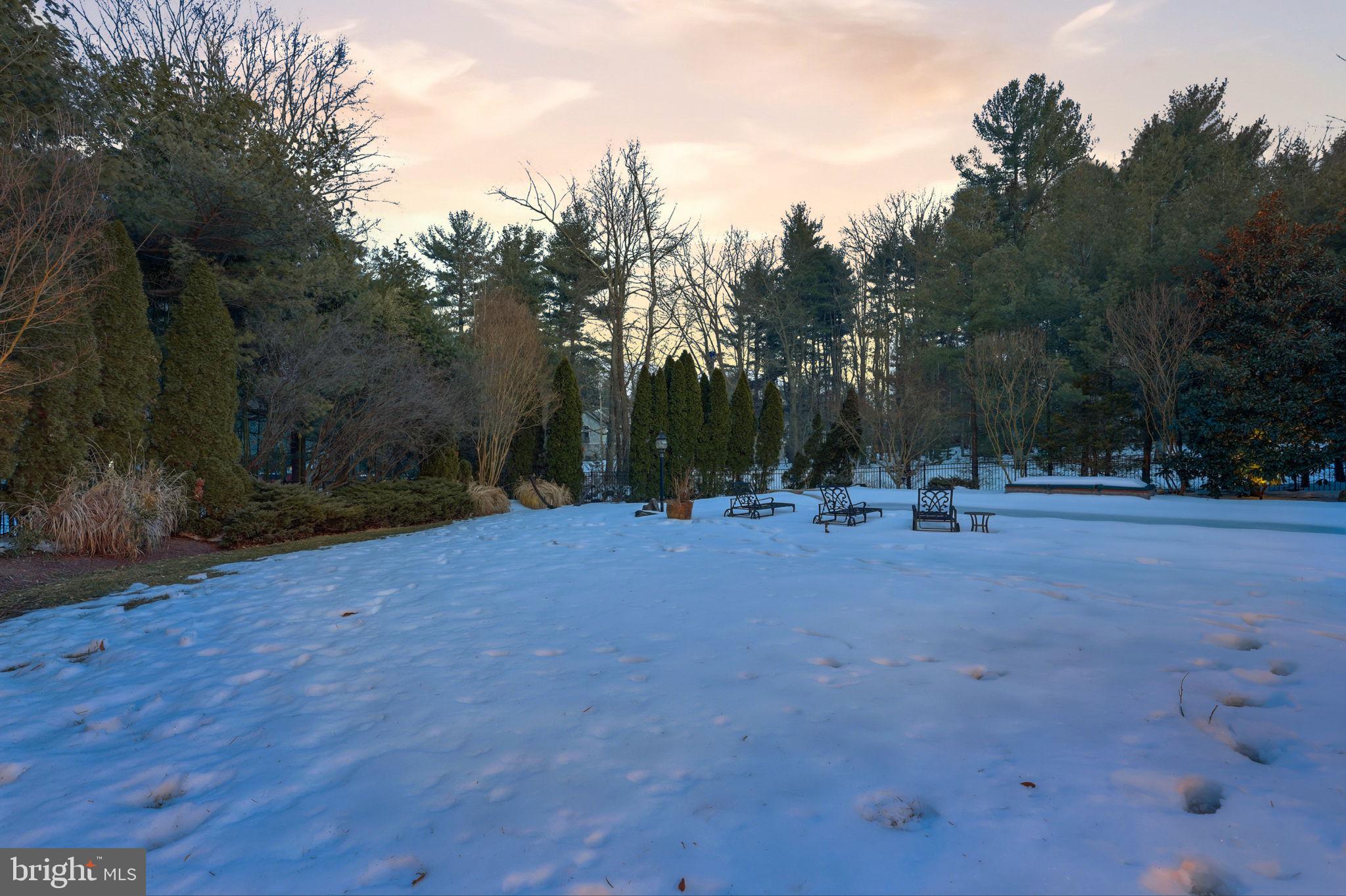 CHURCHVILLE MANOR - Residential