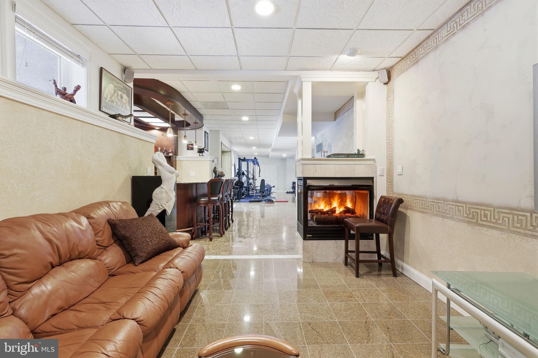 CHURCHVILLE MANOR - Residential