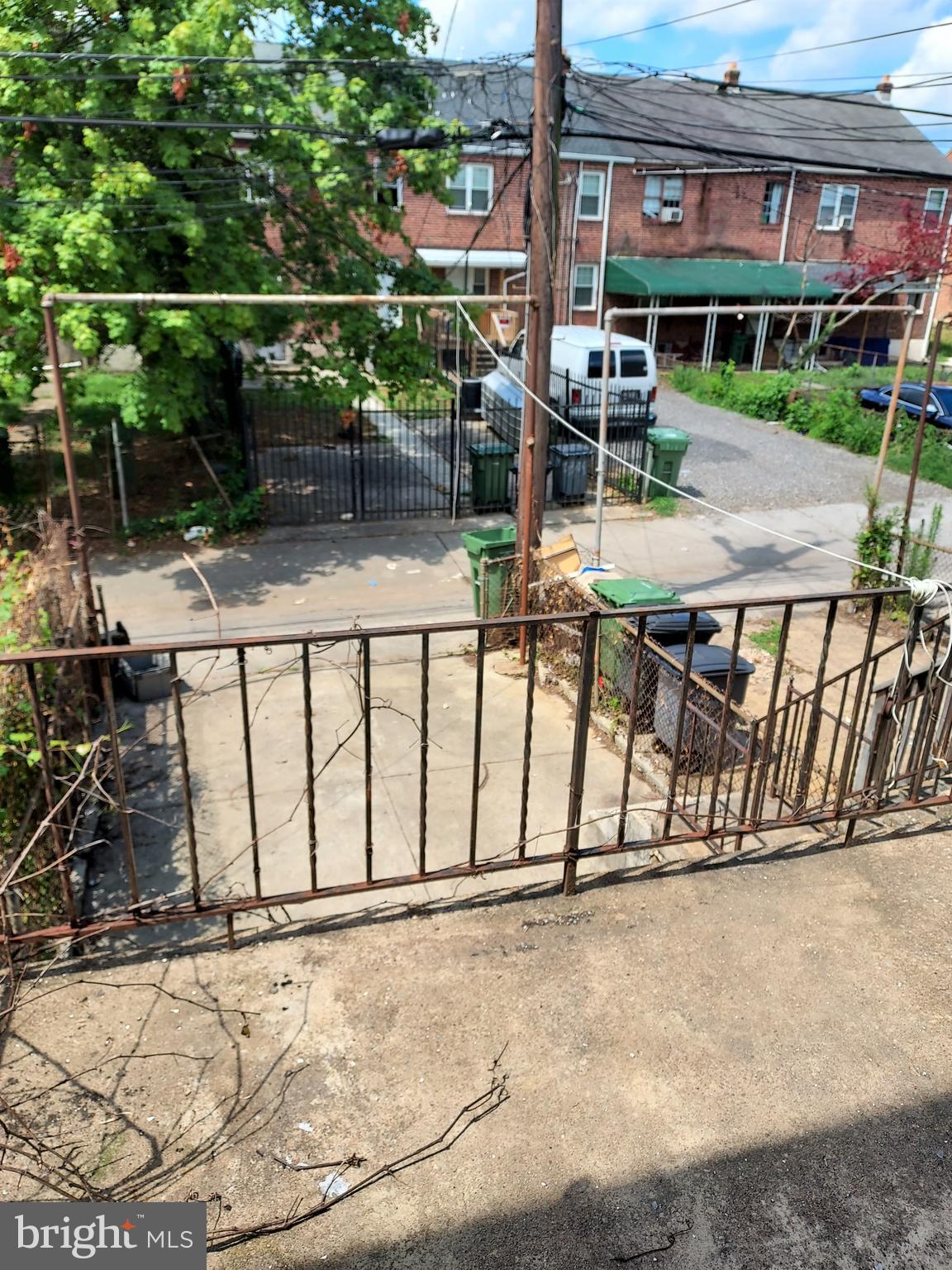 ARLINGTON - Residential