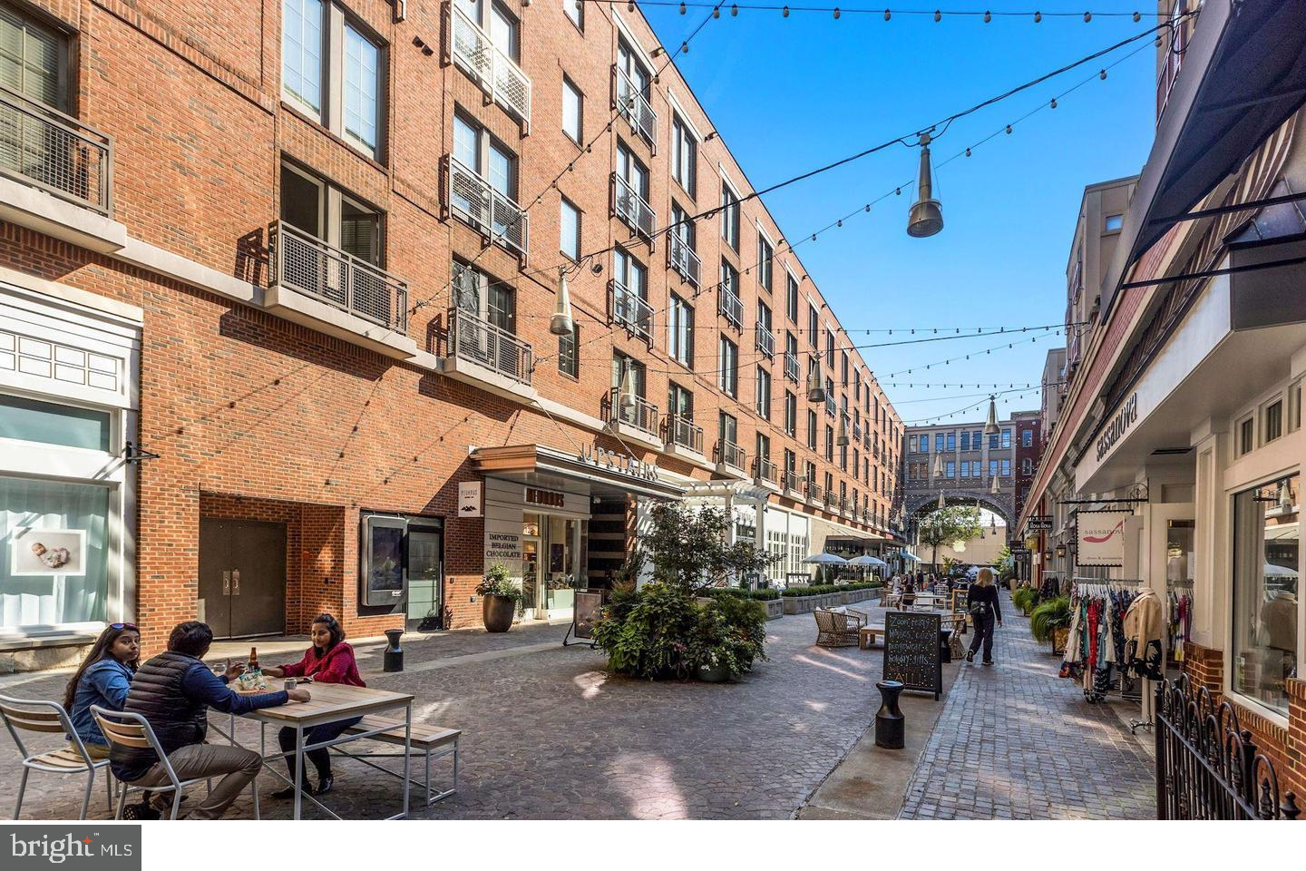 CHEVY CHASE - Residential