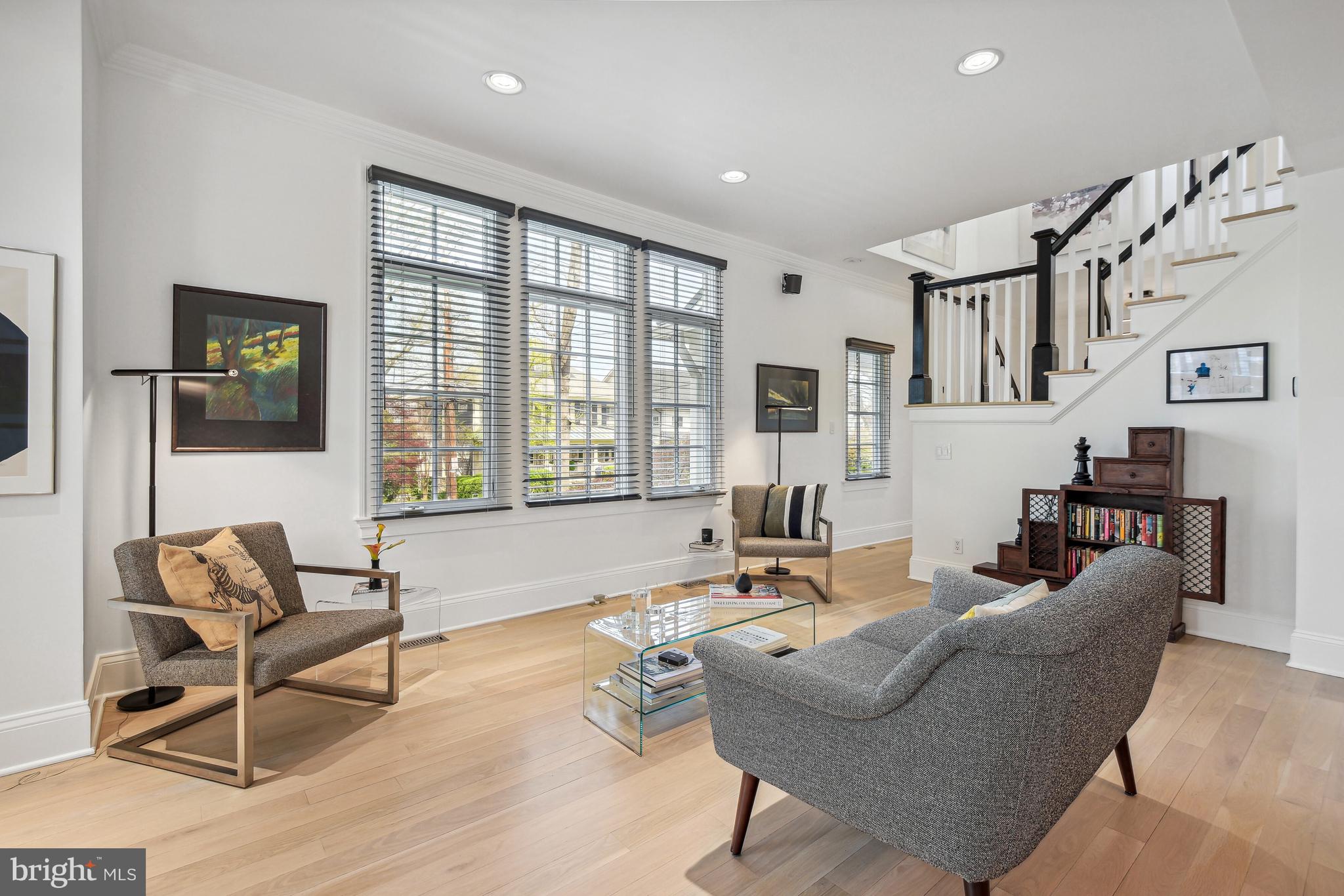 CHEVY CHASE - Residential