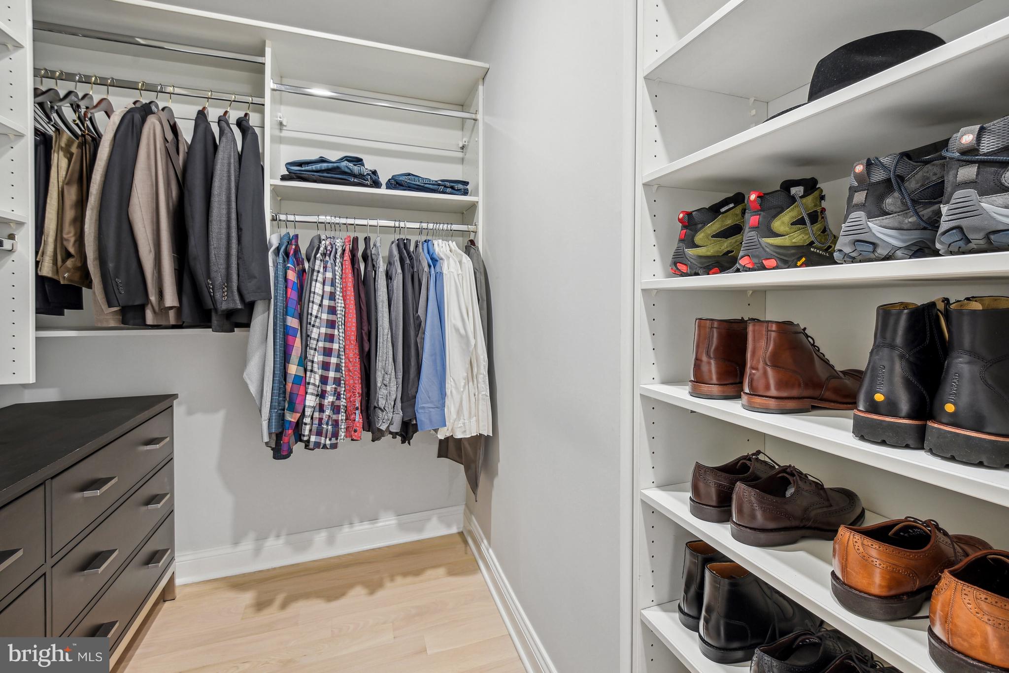 CHEVY CHASE - Residential