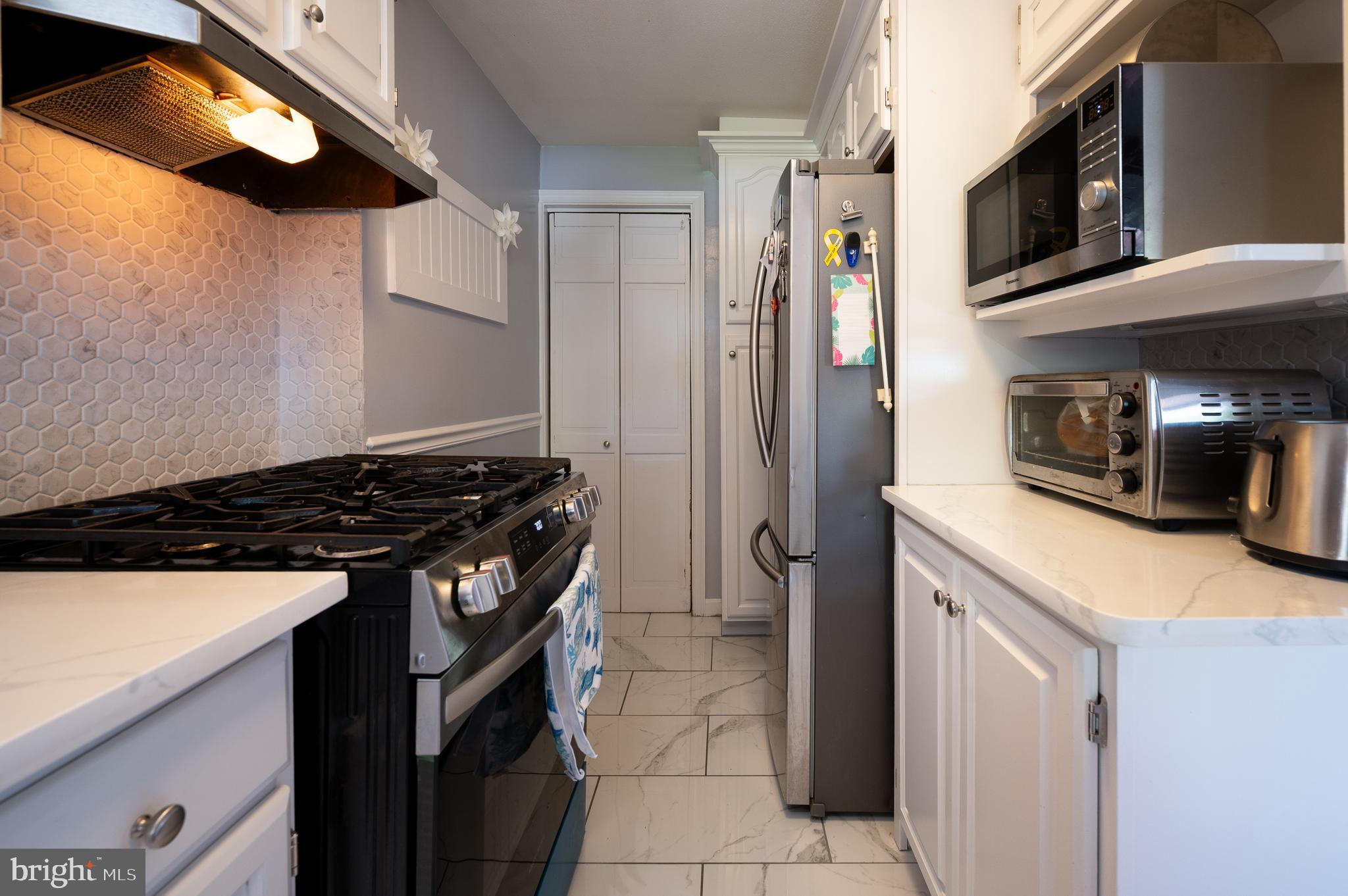 CANBY PARK - Residential