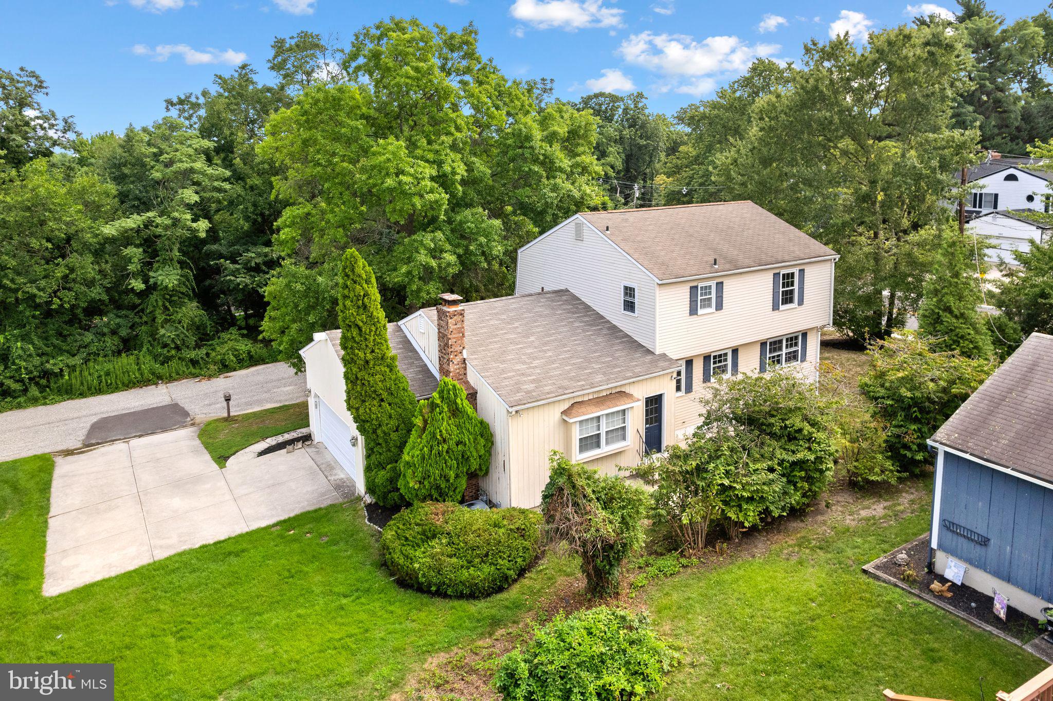 260 VILLAGE COURT