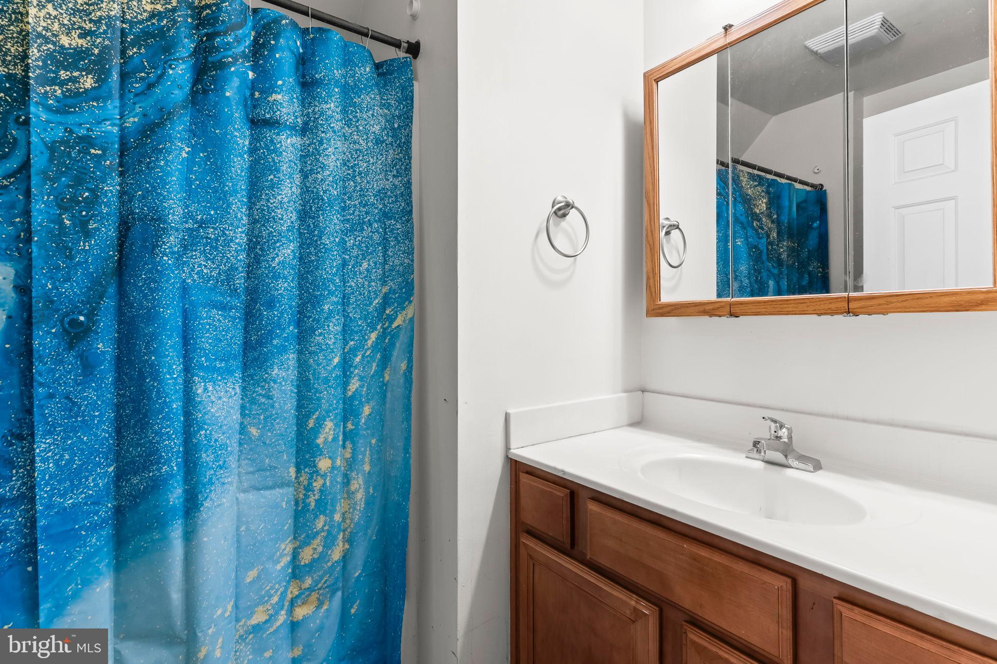 CAROLINE PINES - Residential