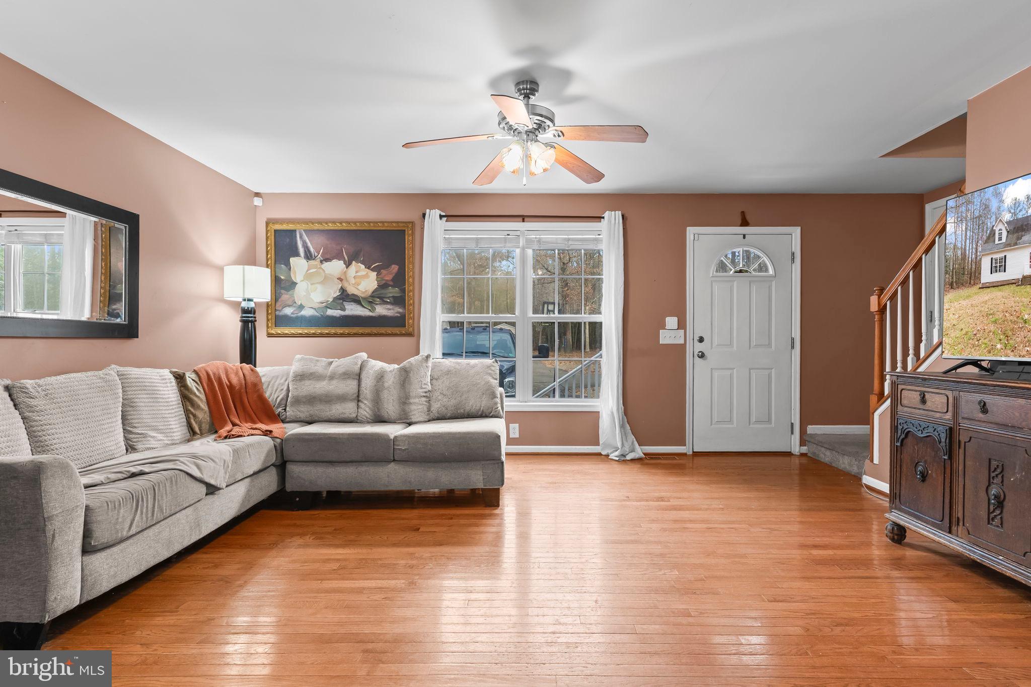 CAROLINE PINES - Residential