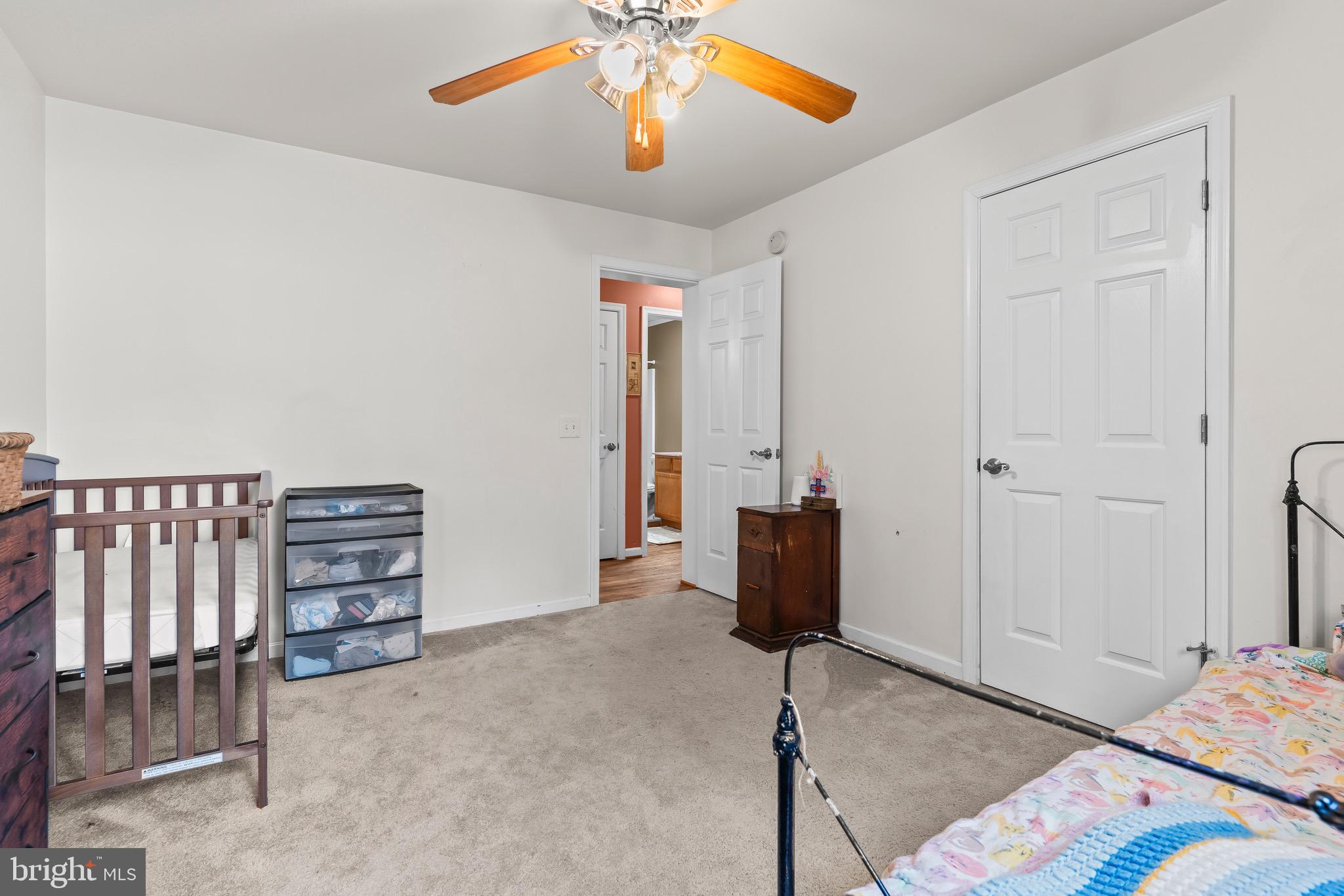 CAROLINE PINES - Residential