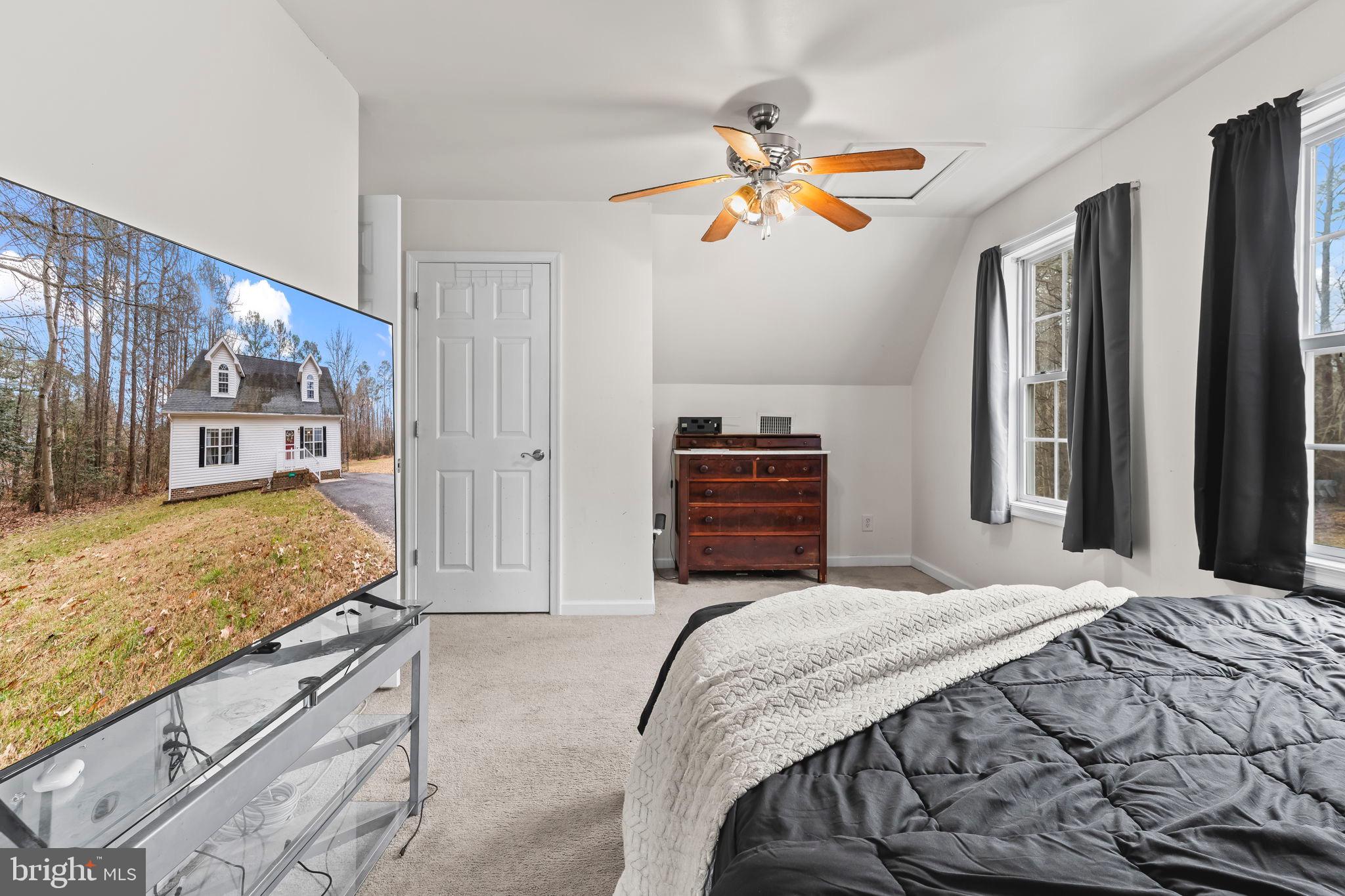 CAROLINE PINES - Residential