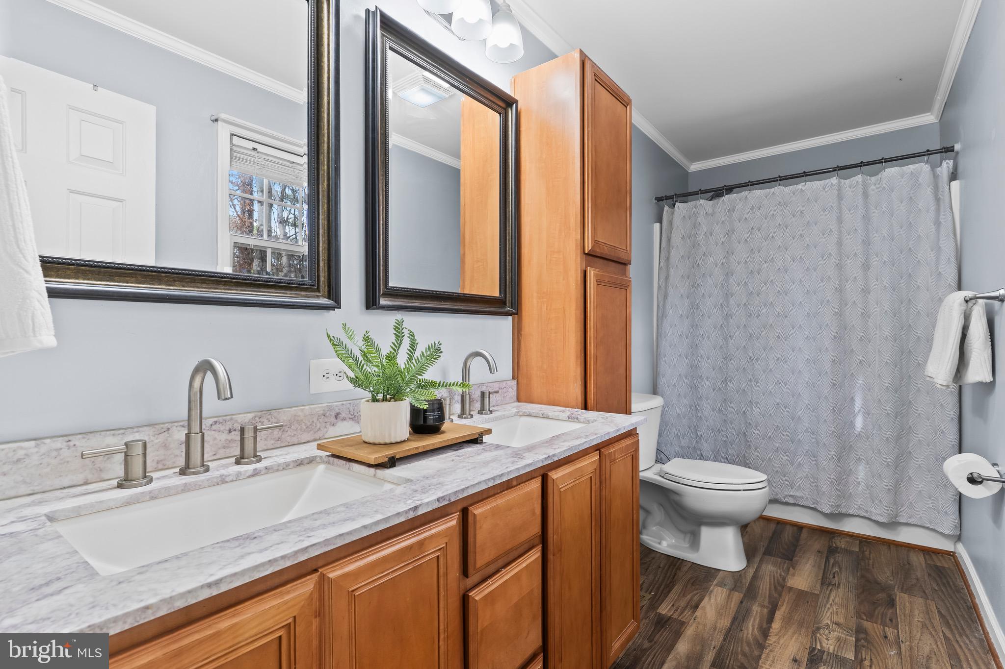 CAROLINE PINES - Residential