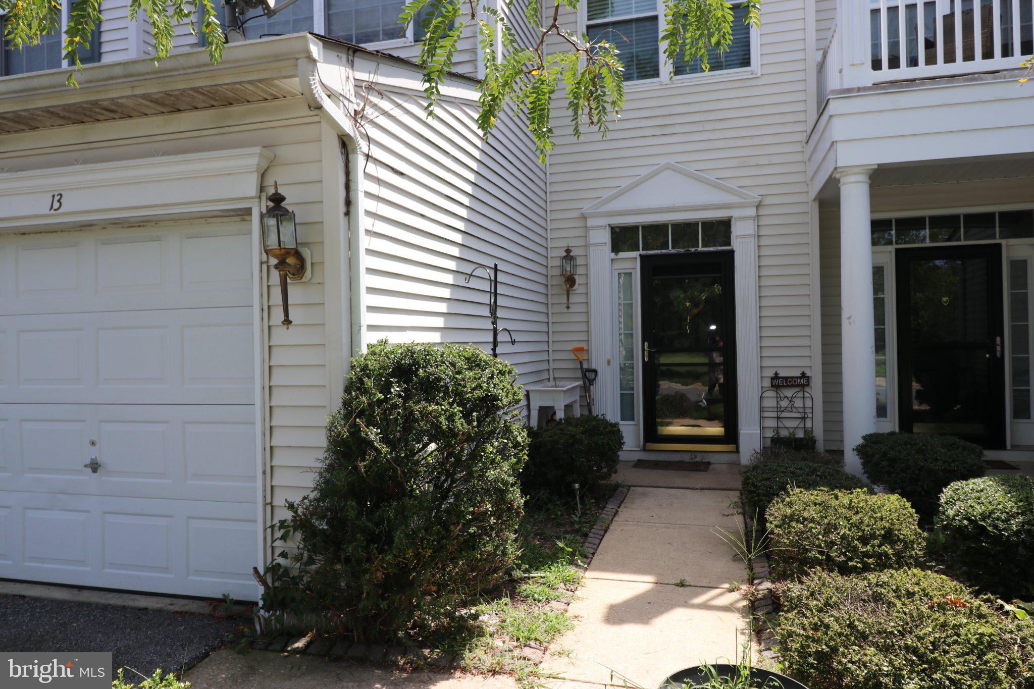 13 HALIFAX LANE