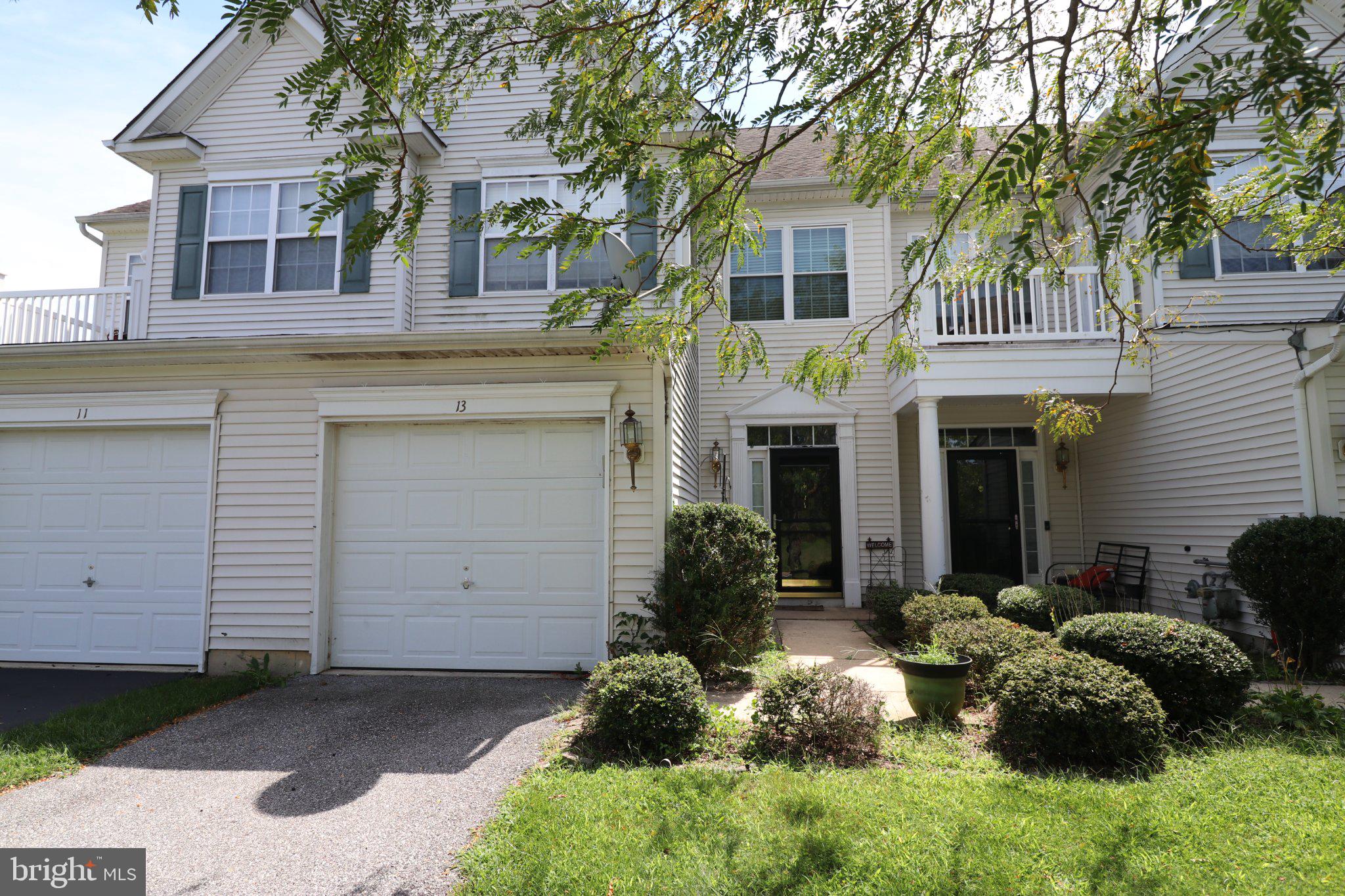 13 HALIFAX LANE