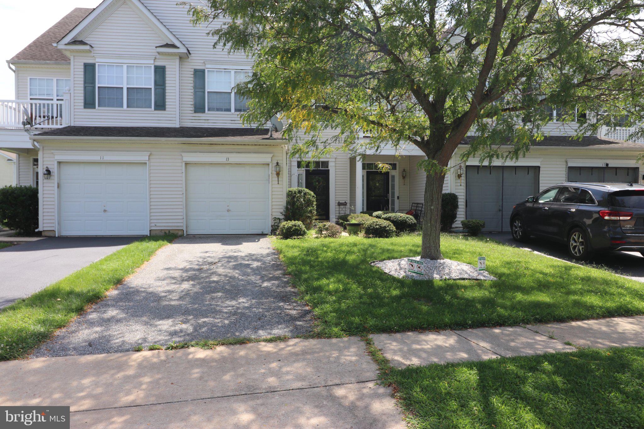 13 HALIFAX LANE