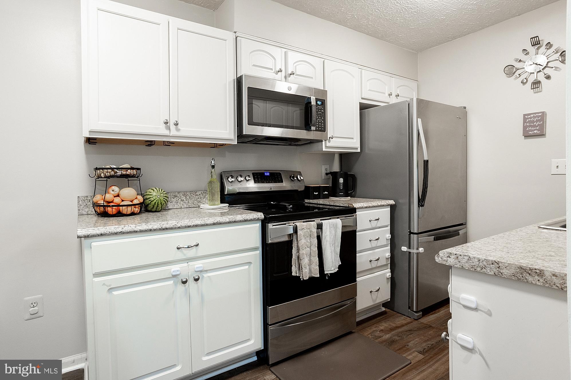 VILLAGE OF HICKORY RIDGE - Residential