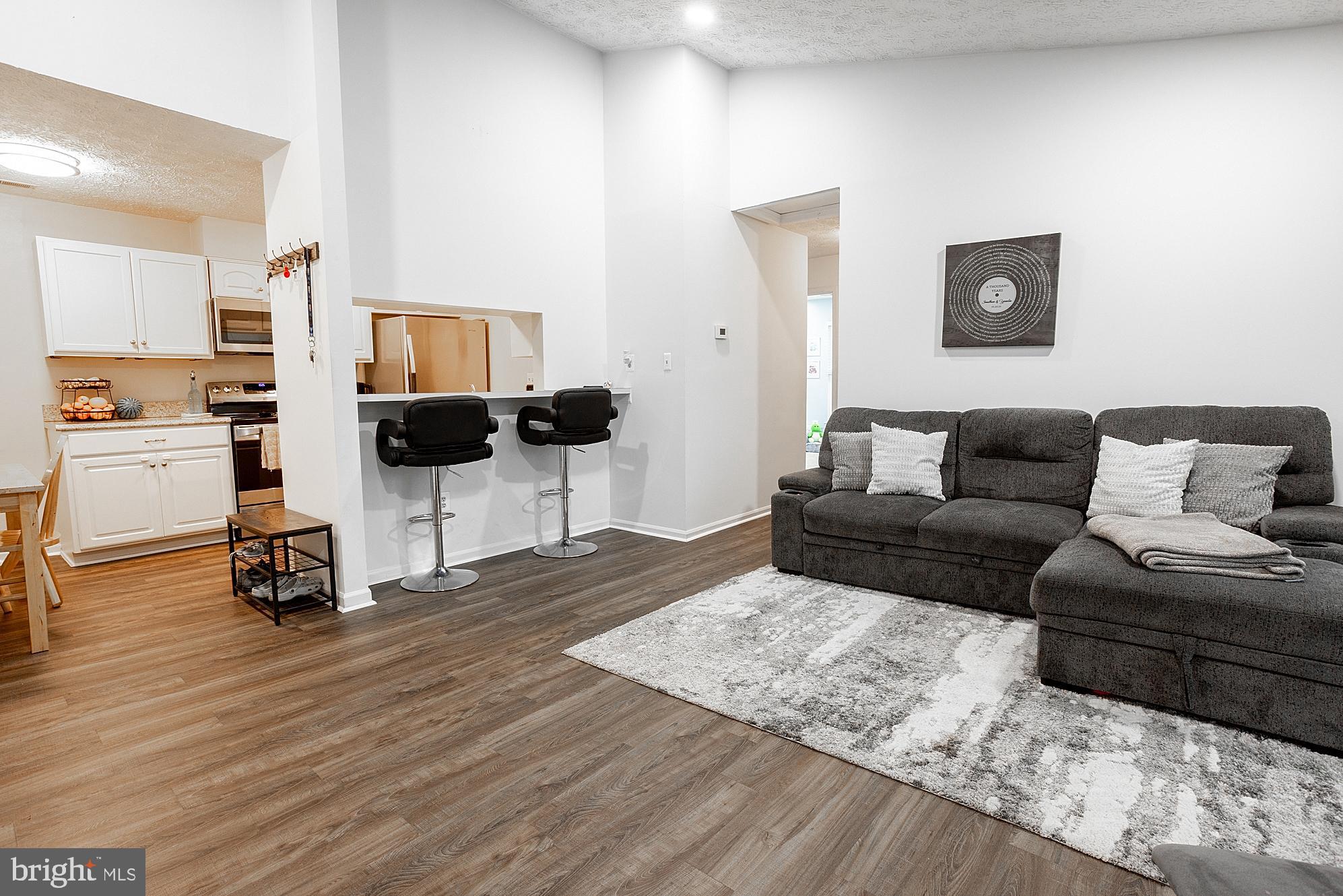 VILLAGE OF HICKORY RIDGE - Residential