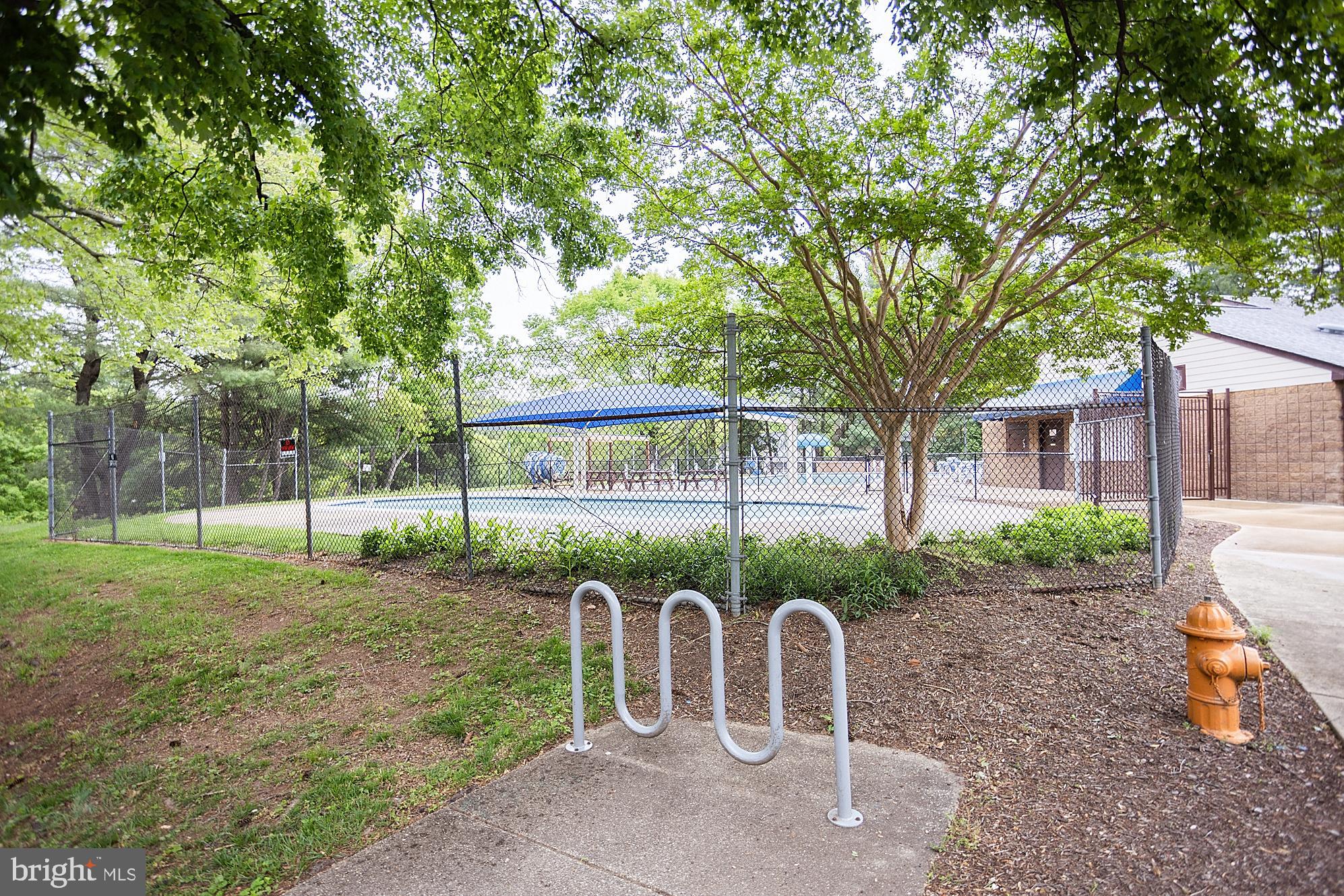 VILLAGE OF HICKORY RIDGE - Residential