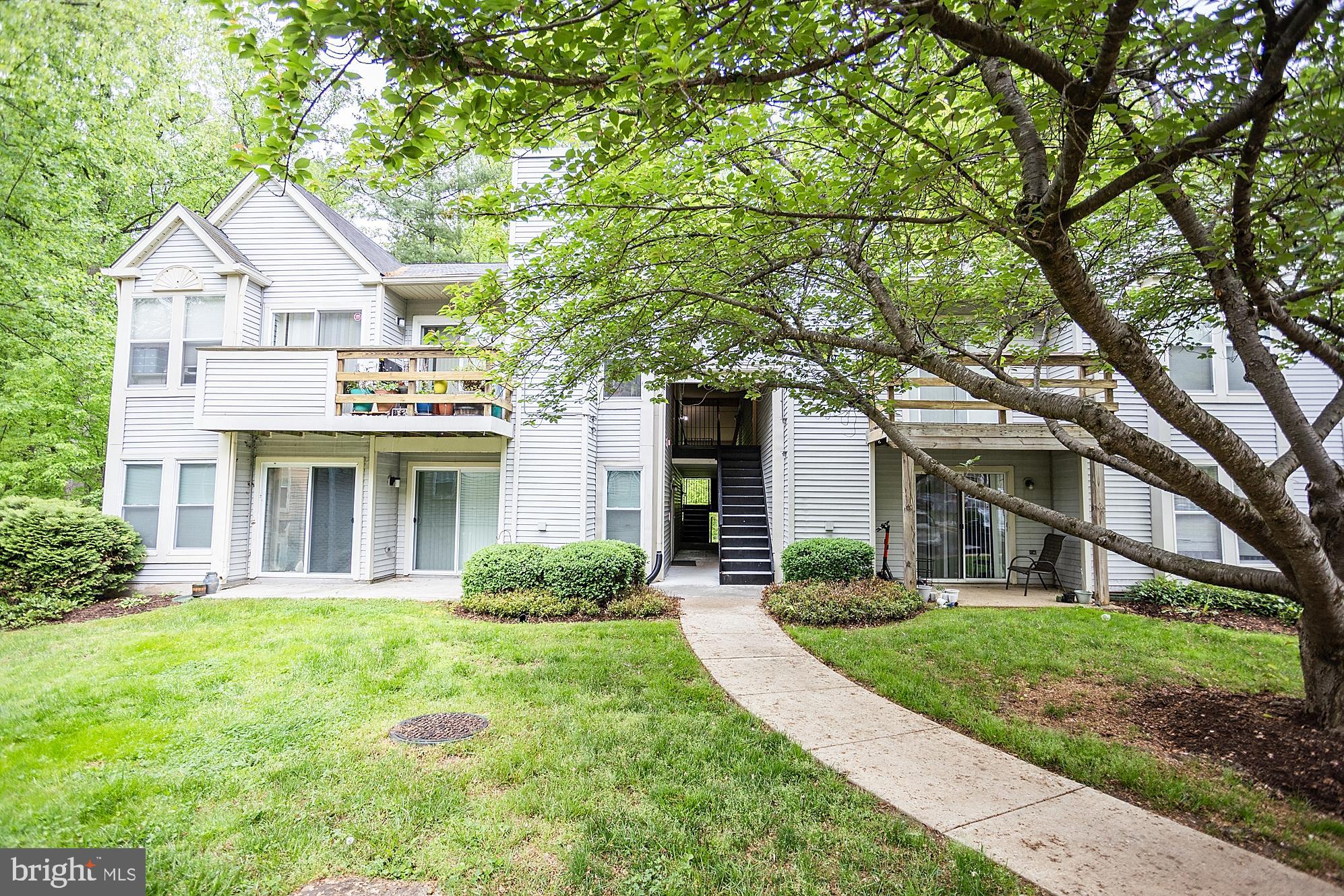 VILLAGE OF HICKORY RIDGE - Residential