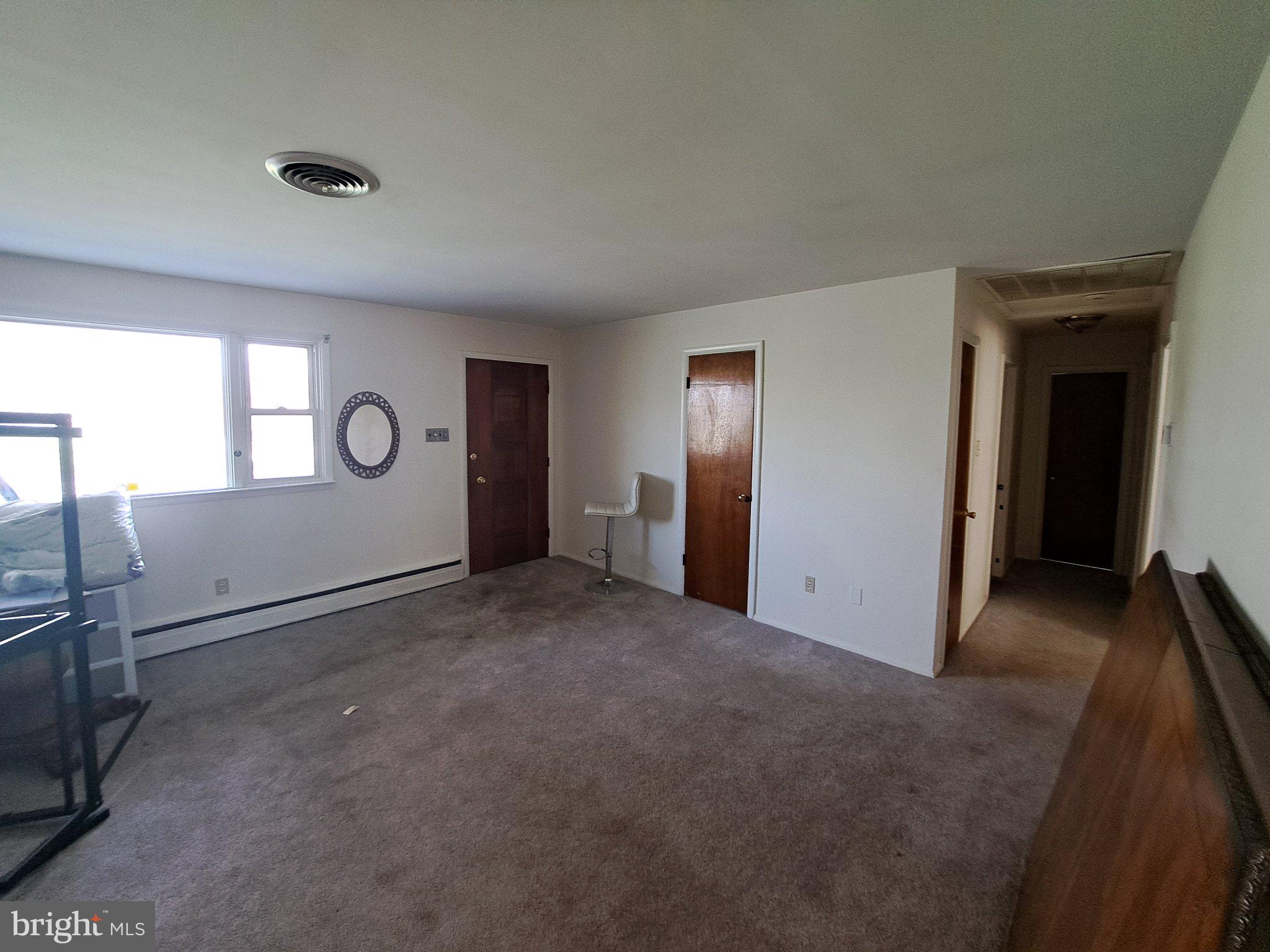 4032 QUAKERBRIDGE ROAD