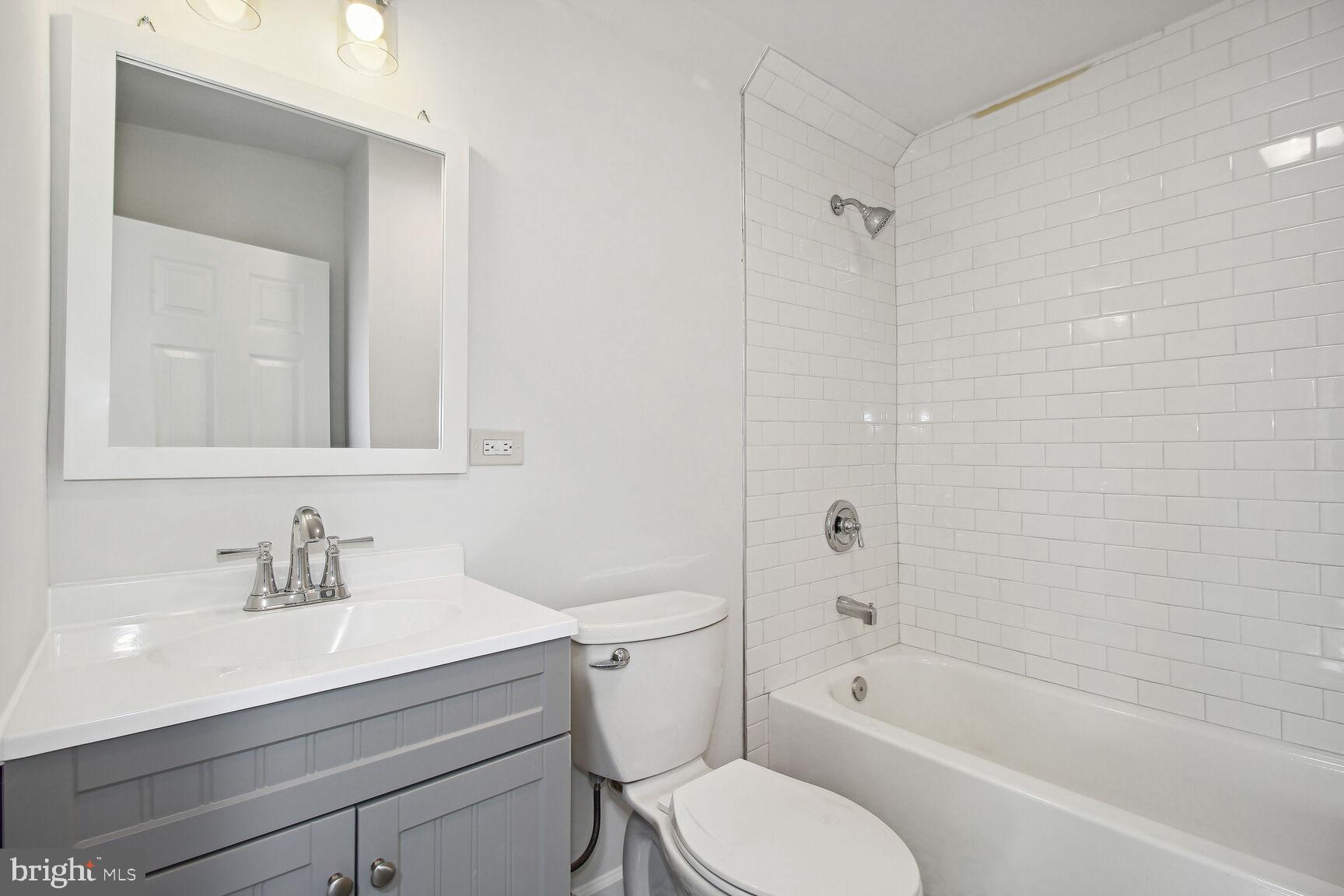 BROAD ACRES - Residential