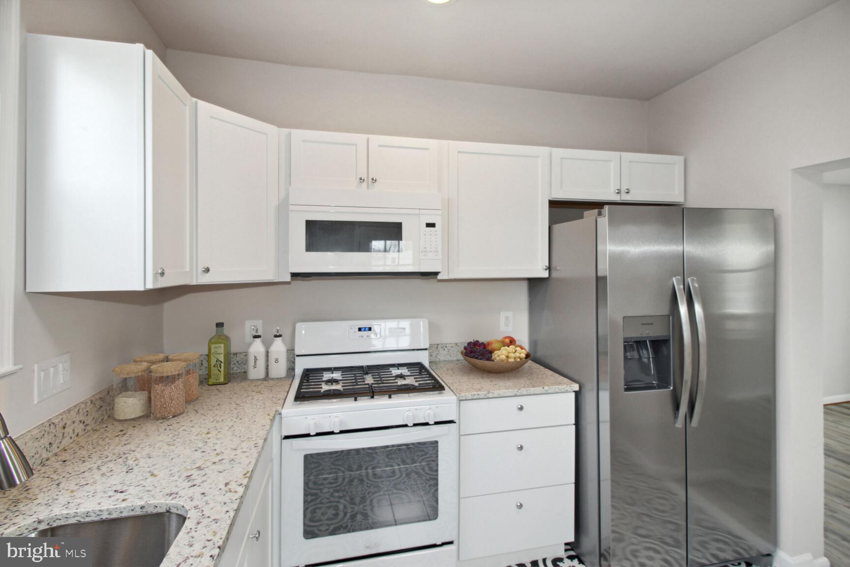 BROAD ACRES - Residential