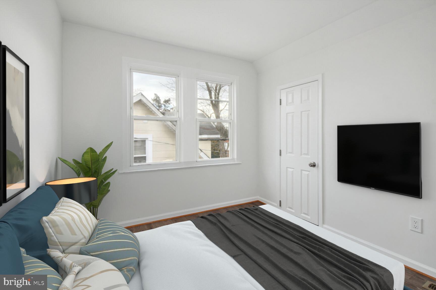 BROAD ACRES - Residential