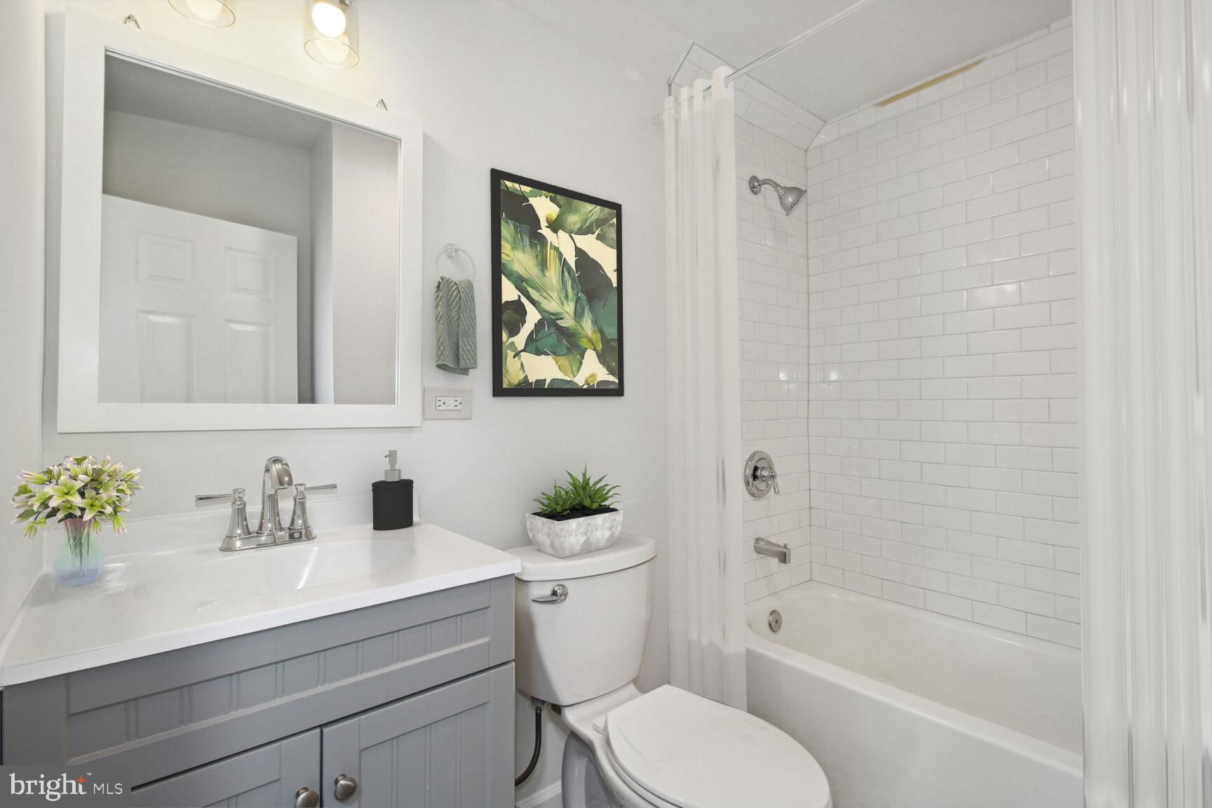 BROAD ACRES - Residential