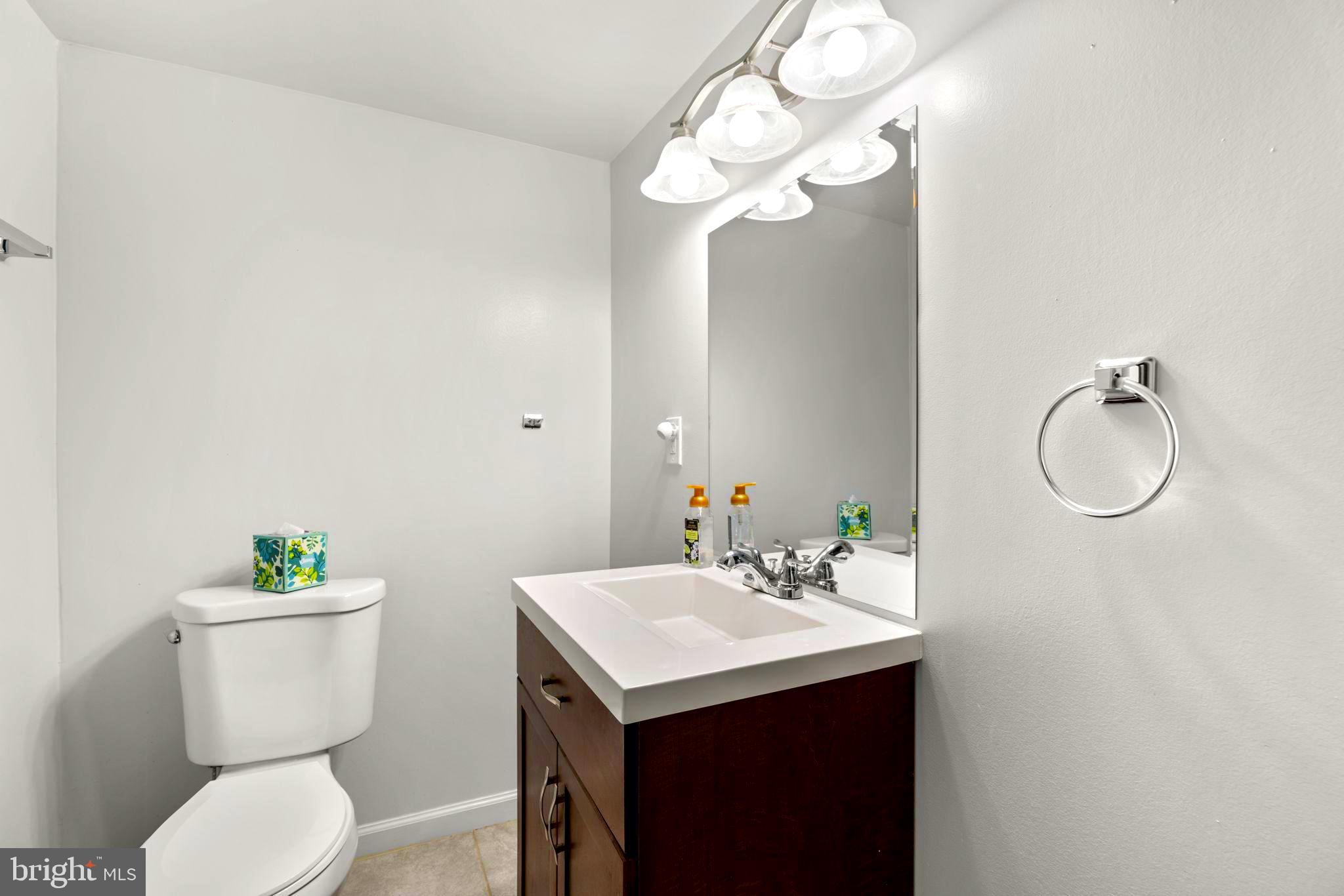 ARBOUR MANOR - Residential