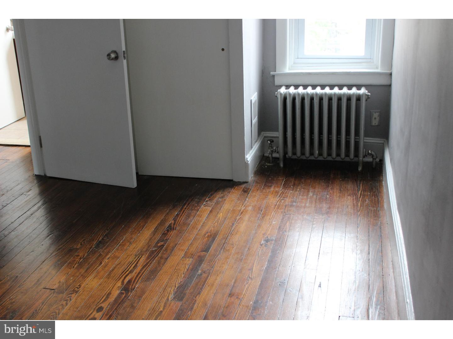 BRIDESBURG - Residential